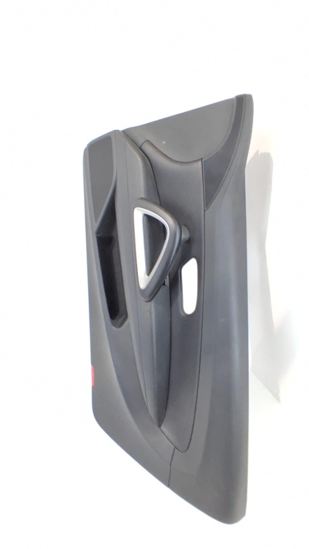 Guarnecido puerta delantera derecha VOLKSWAGEN SCIROCCO (137)