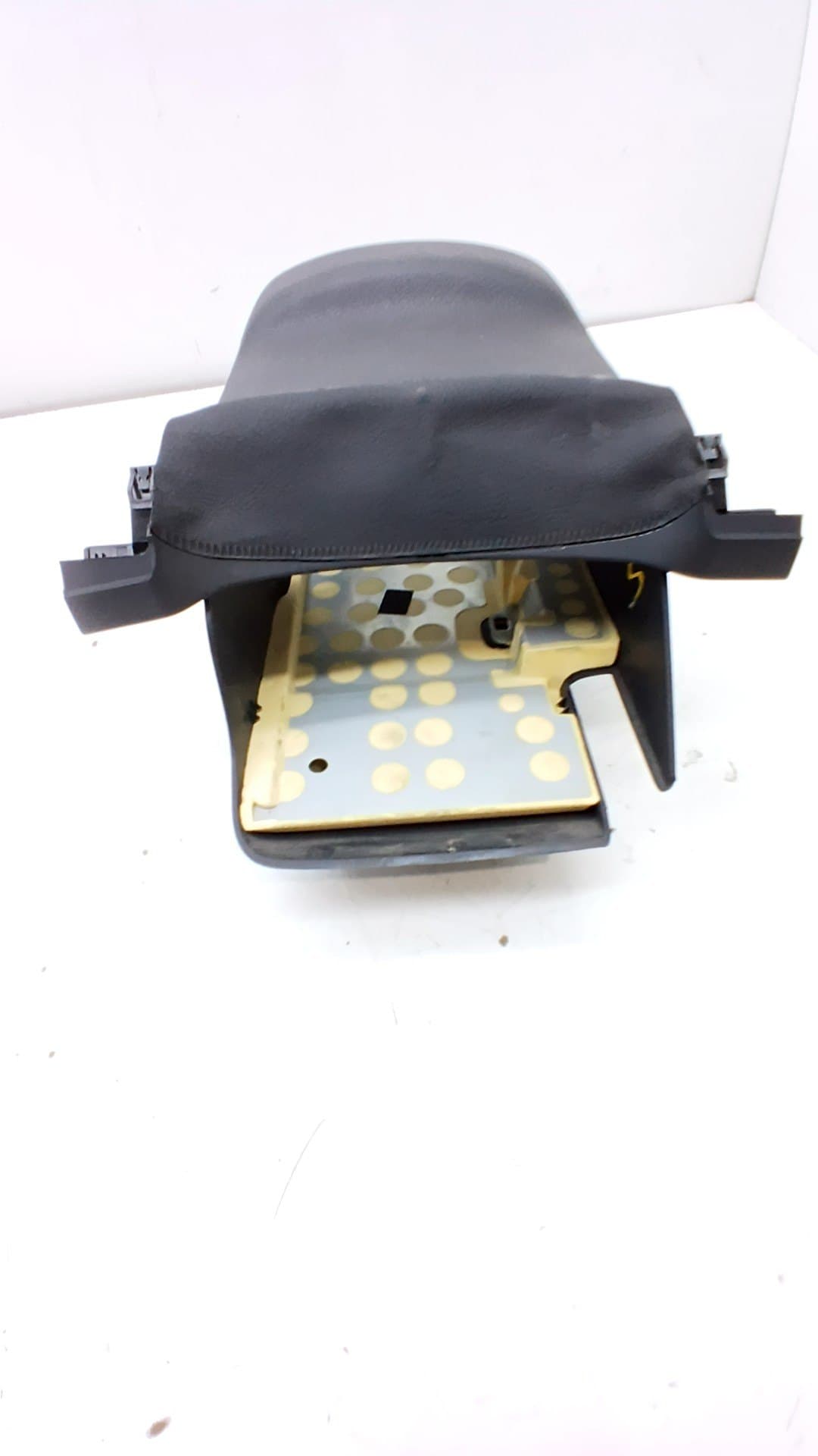 Recambio VOLKSWAGEN SCIROCCO (137) ref. 5N0858559F82V 2