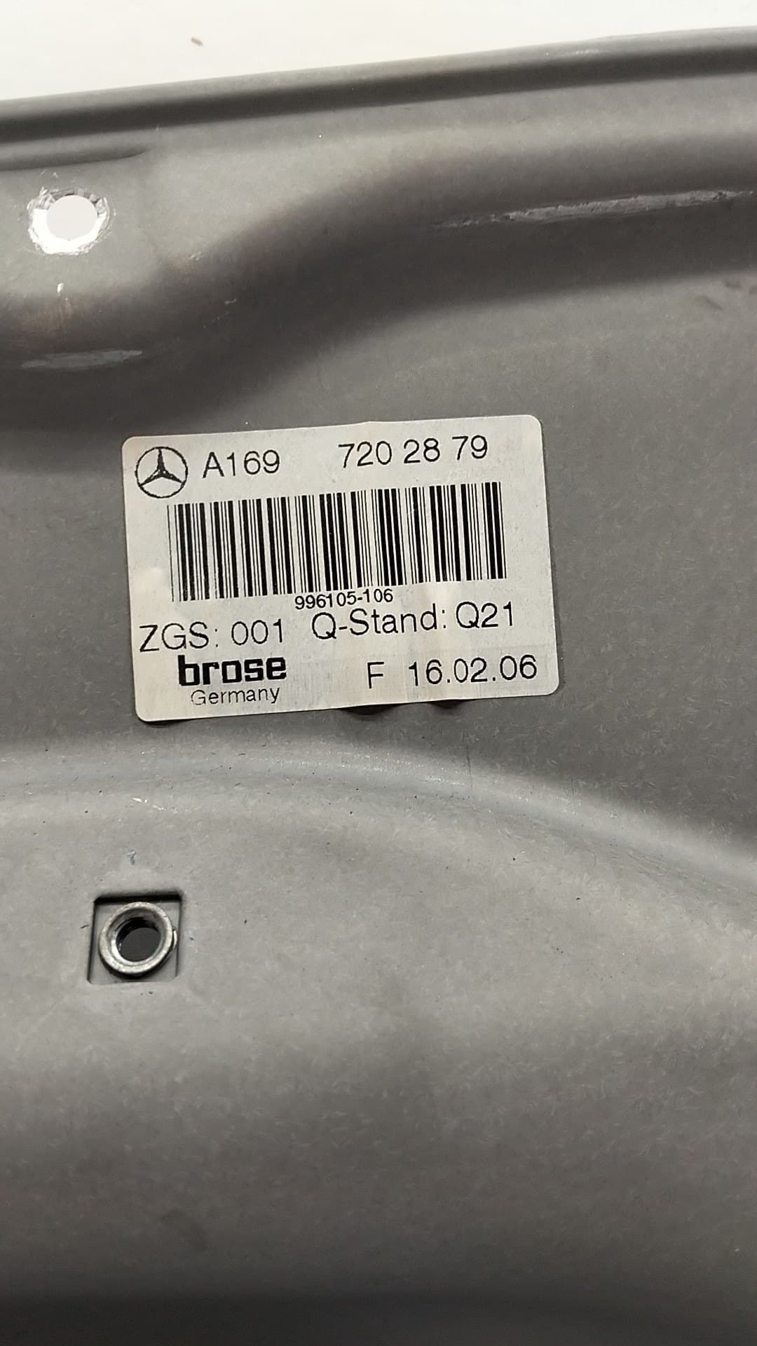 Elevalunas delantero derecho MERCEDES-BENZ CLASE A (W169) 2
