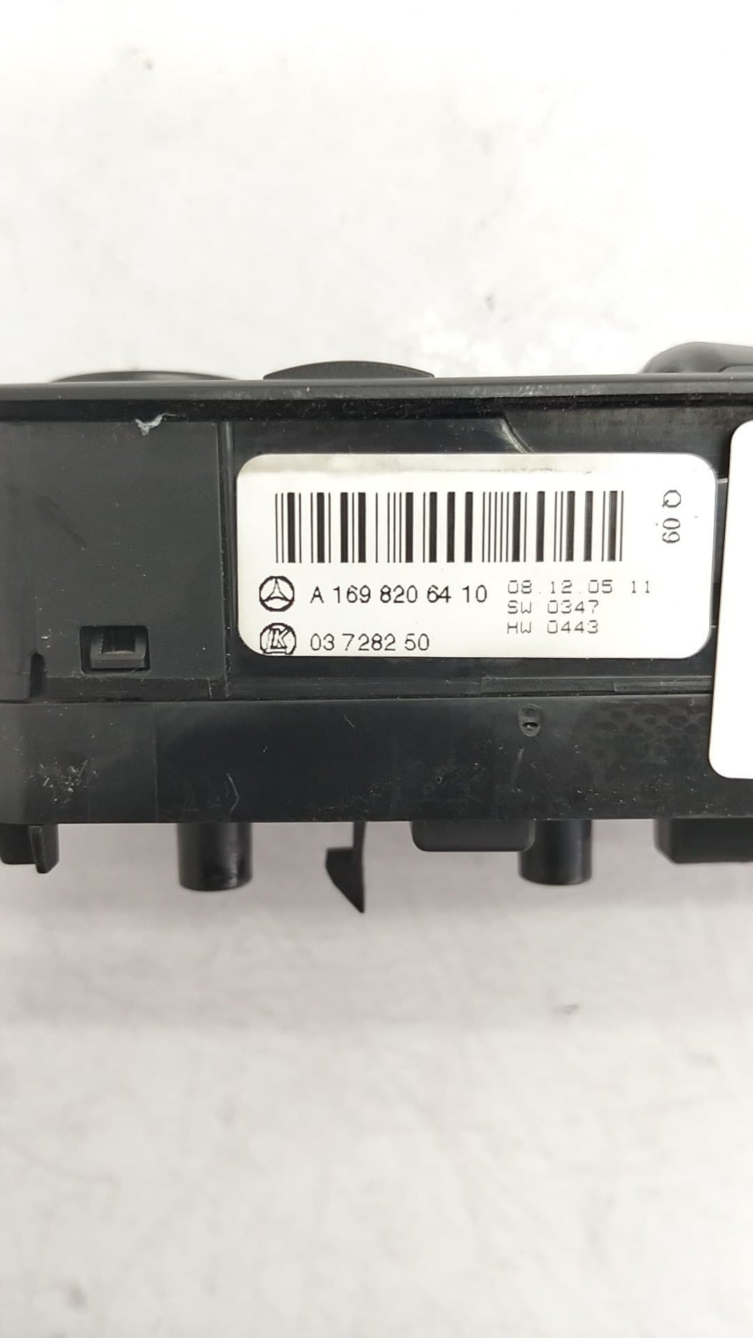Mando elevalunas delantero izquierdo MERCEDES-BENZ CLASE A (W169) 4