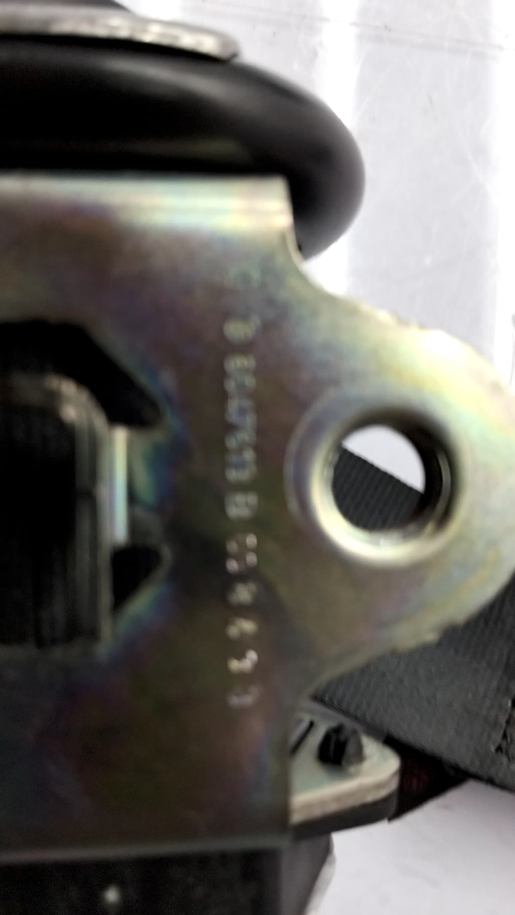Cinturon seguridad delantero derecho SEAT LEON (1P1) 2