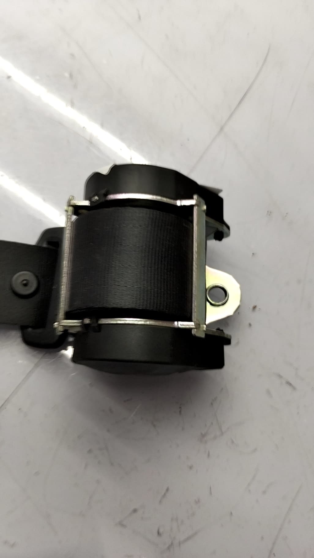 Cinturon seguridad trasero derecho SEAT LEON (1P1) 4