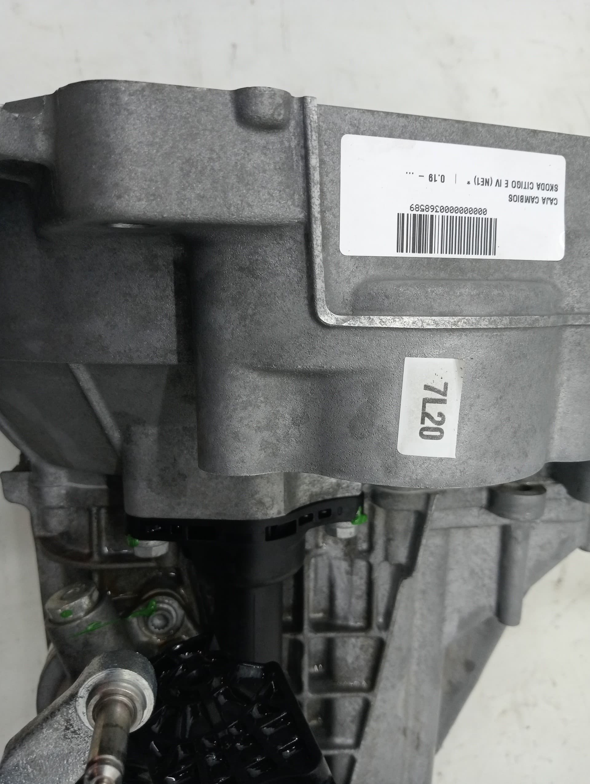 Caja cambios SKODA CITIGO E IV (NE1) 2