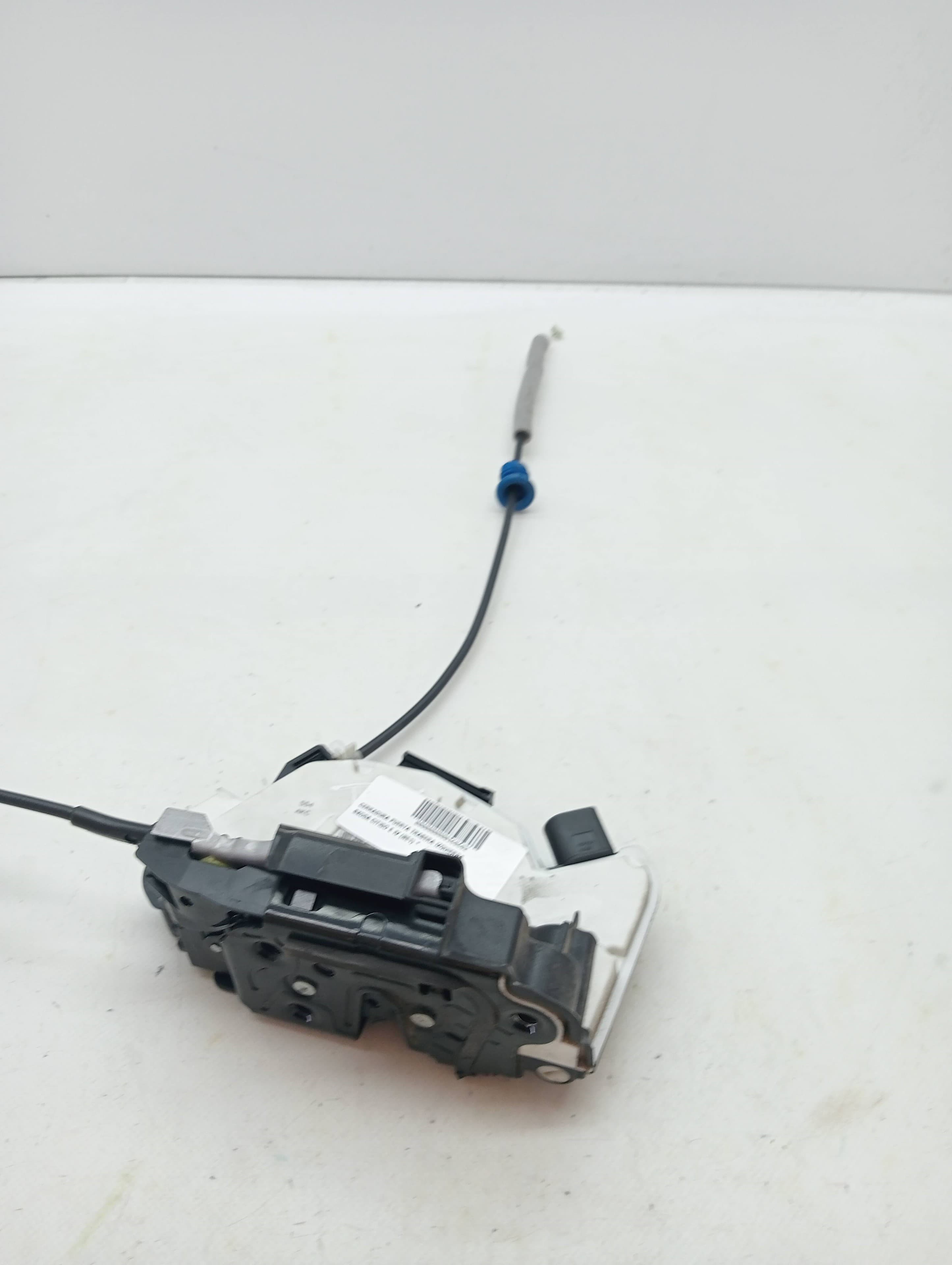 Cerradura puerta trasera izquierda SKODA CITIGO E IV (NE1)
