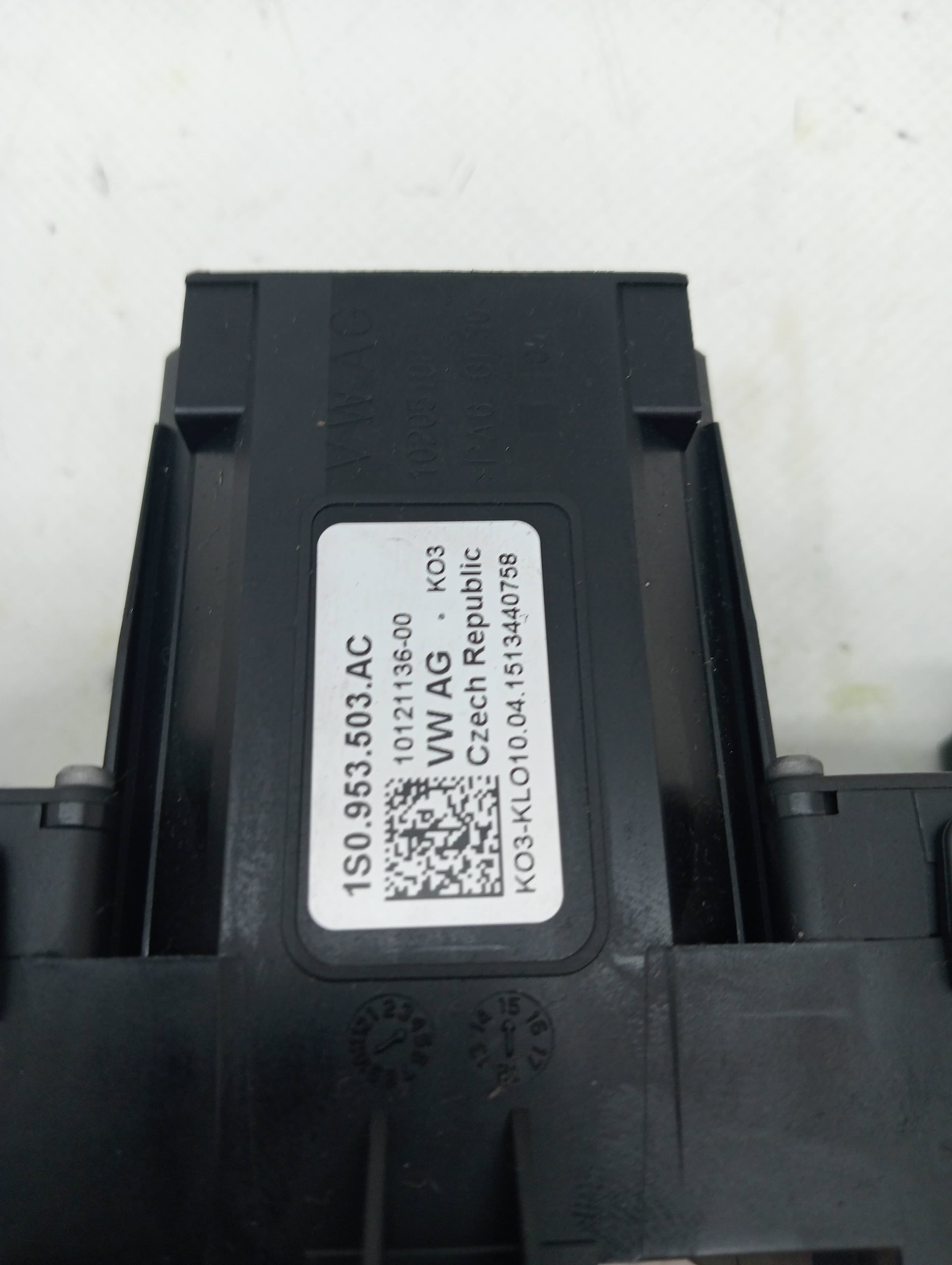 Mando multifuncion SKODA CITIGO E IV (NE1) 2