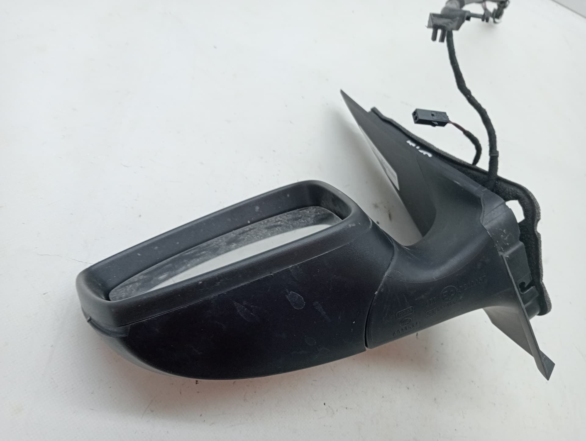 Retrovisor izquierdo SKODA CITIGO E IV (NE1)