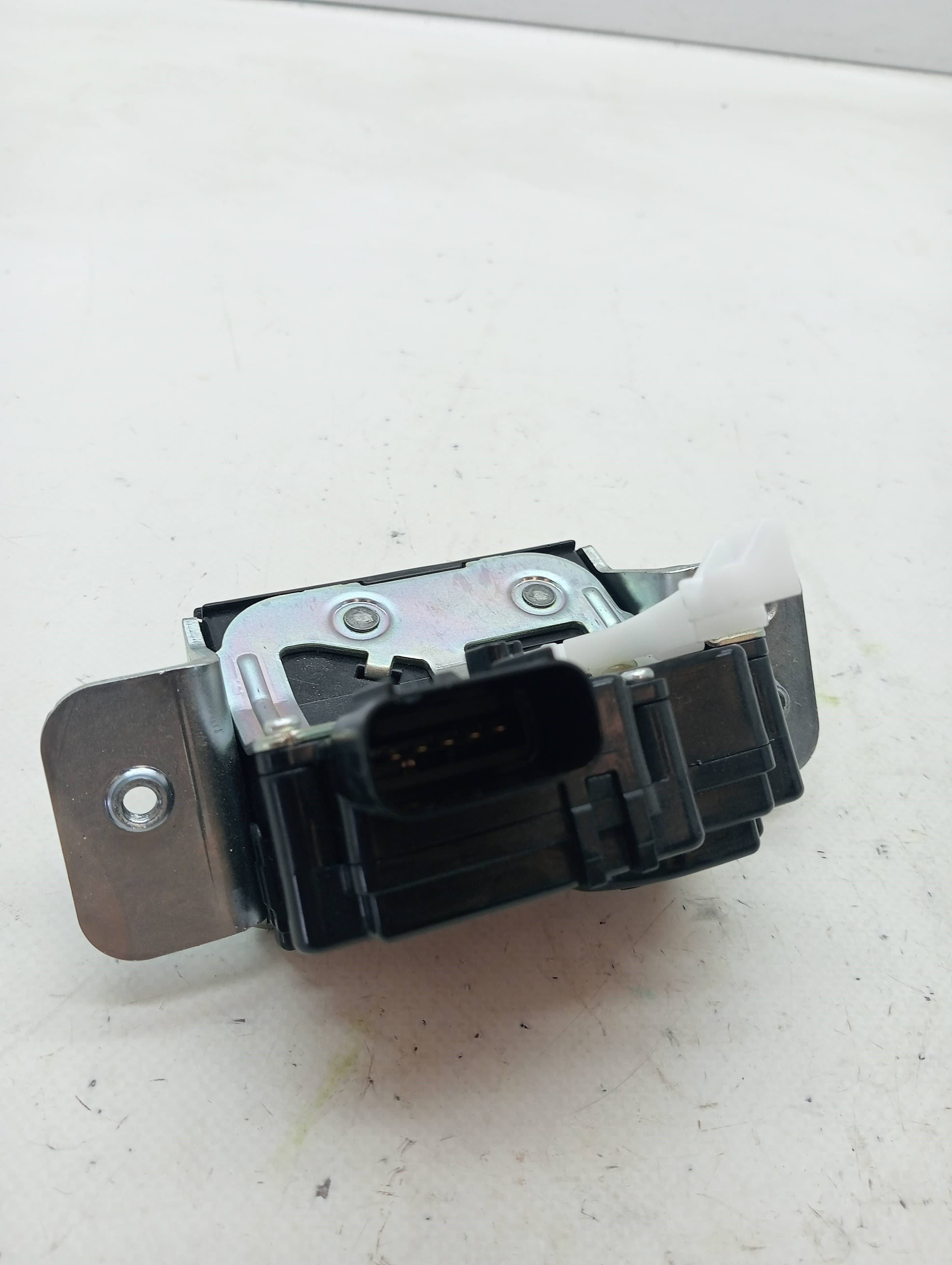 Cerradura maletero / porton KIA NIRO 2