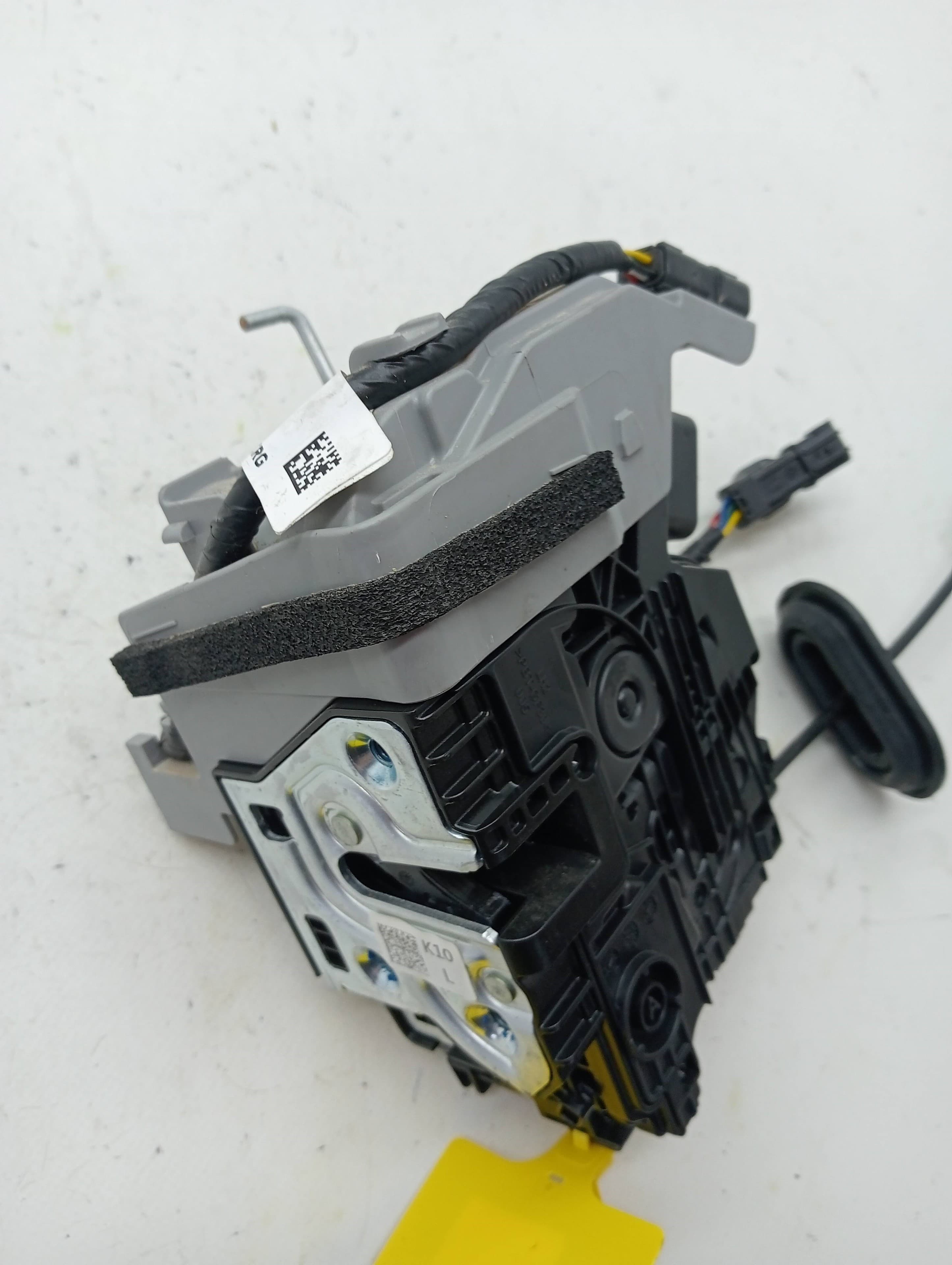 Cerradura puerta delantera izquierda KIA NIRO