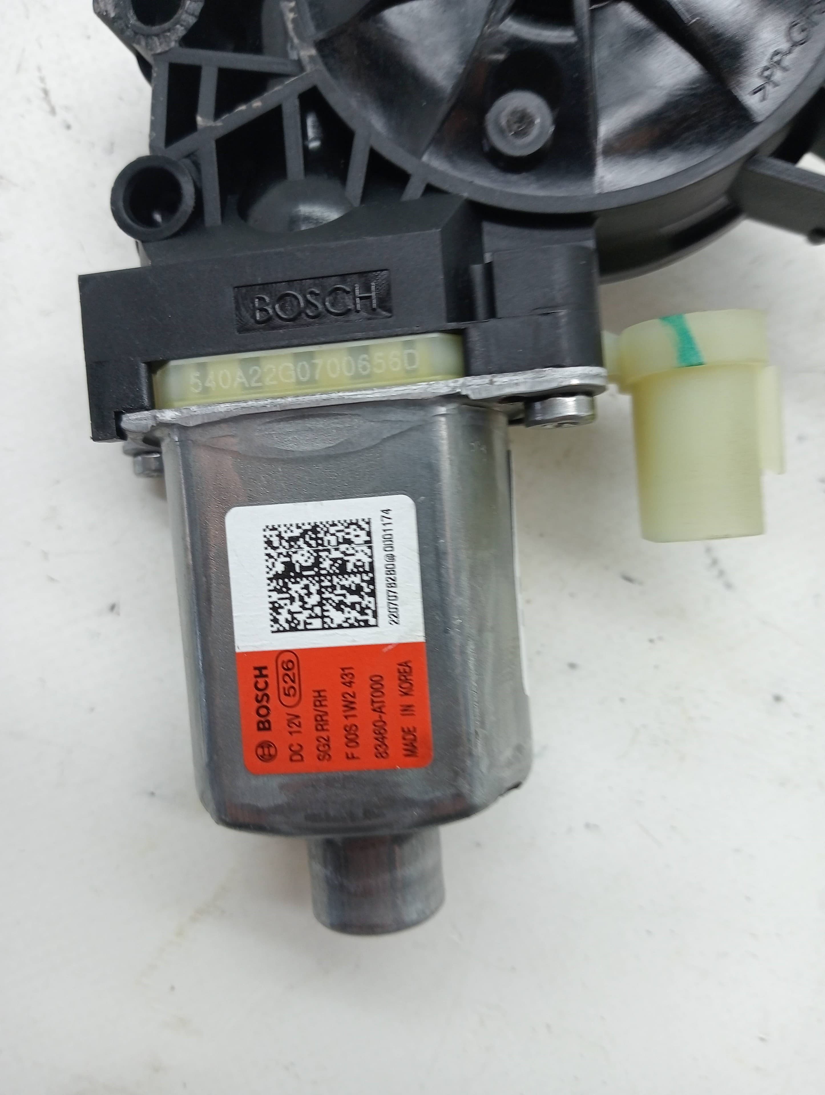 Motor elevalunas trasero derecho KIA NIRO 2