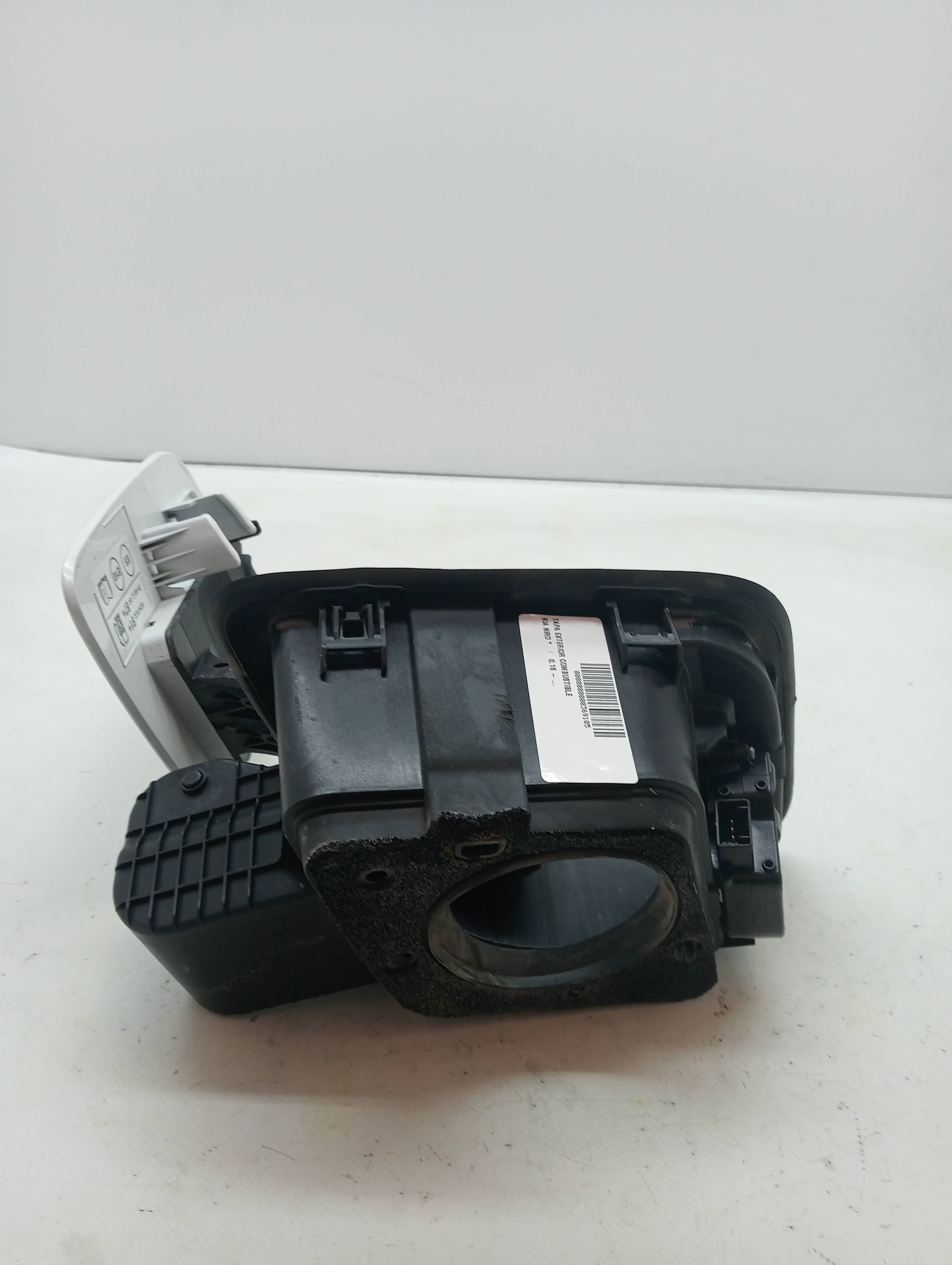 Tapa exterior combustible KIA NIRO 2