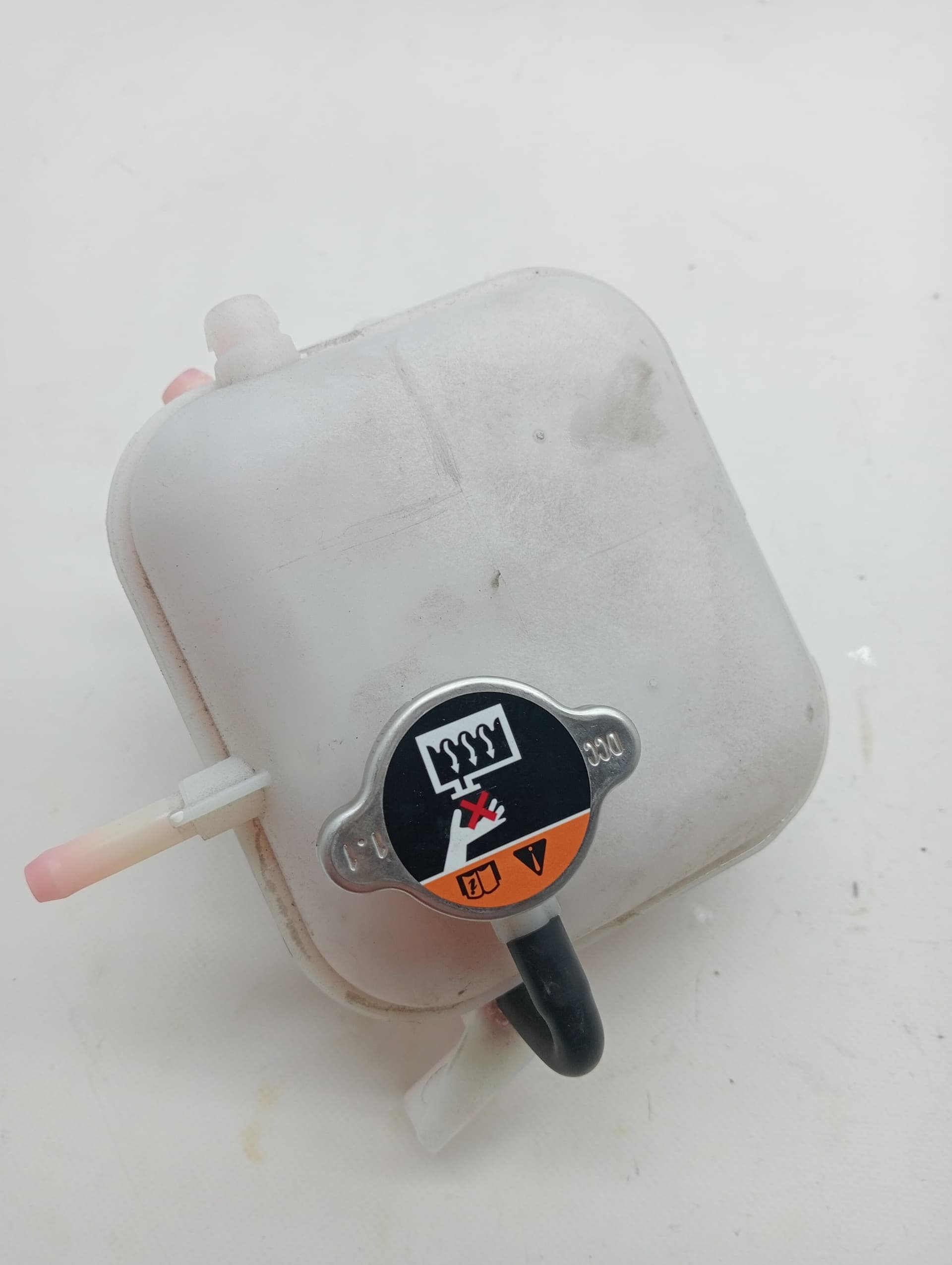 Deposito expansion KIA RIO (YB)