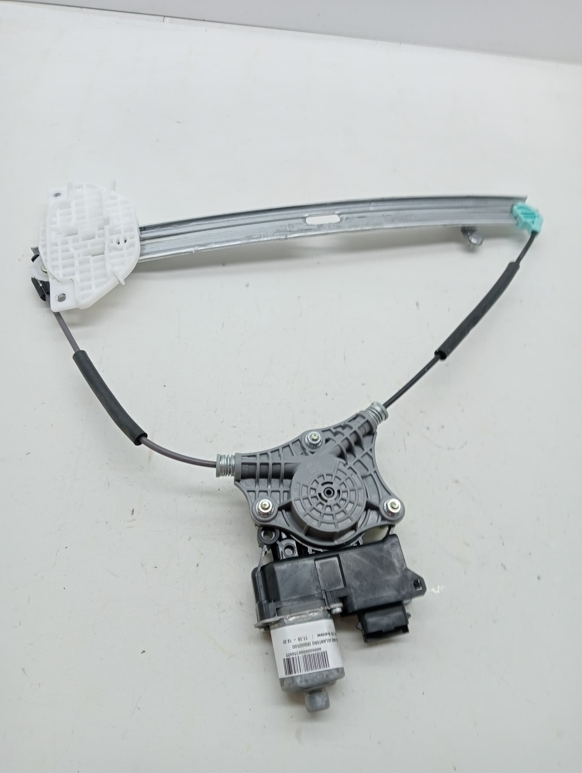 Elevalunas delantero izquierdo KIA RIO (YB)