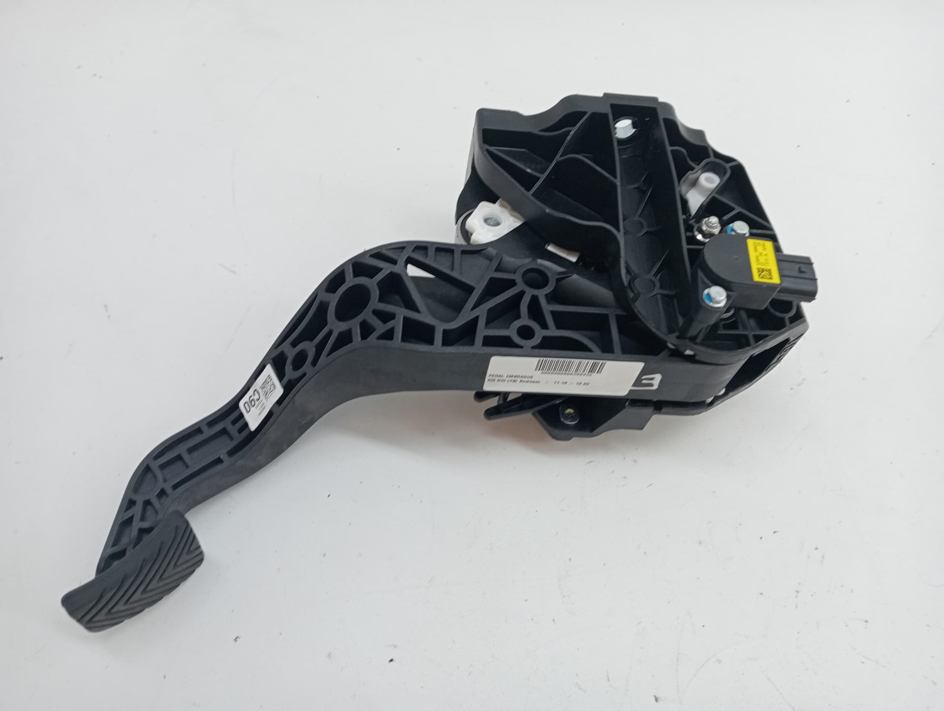 Pedal embrague KIA RIO (YB) 3