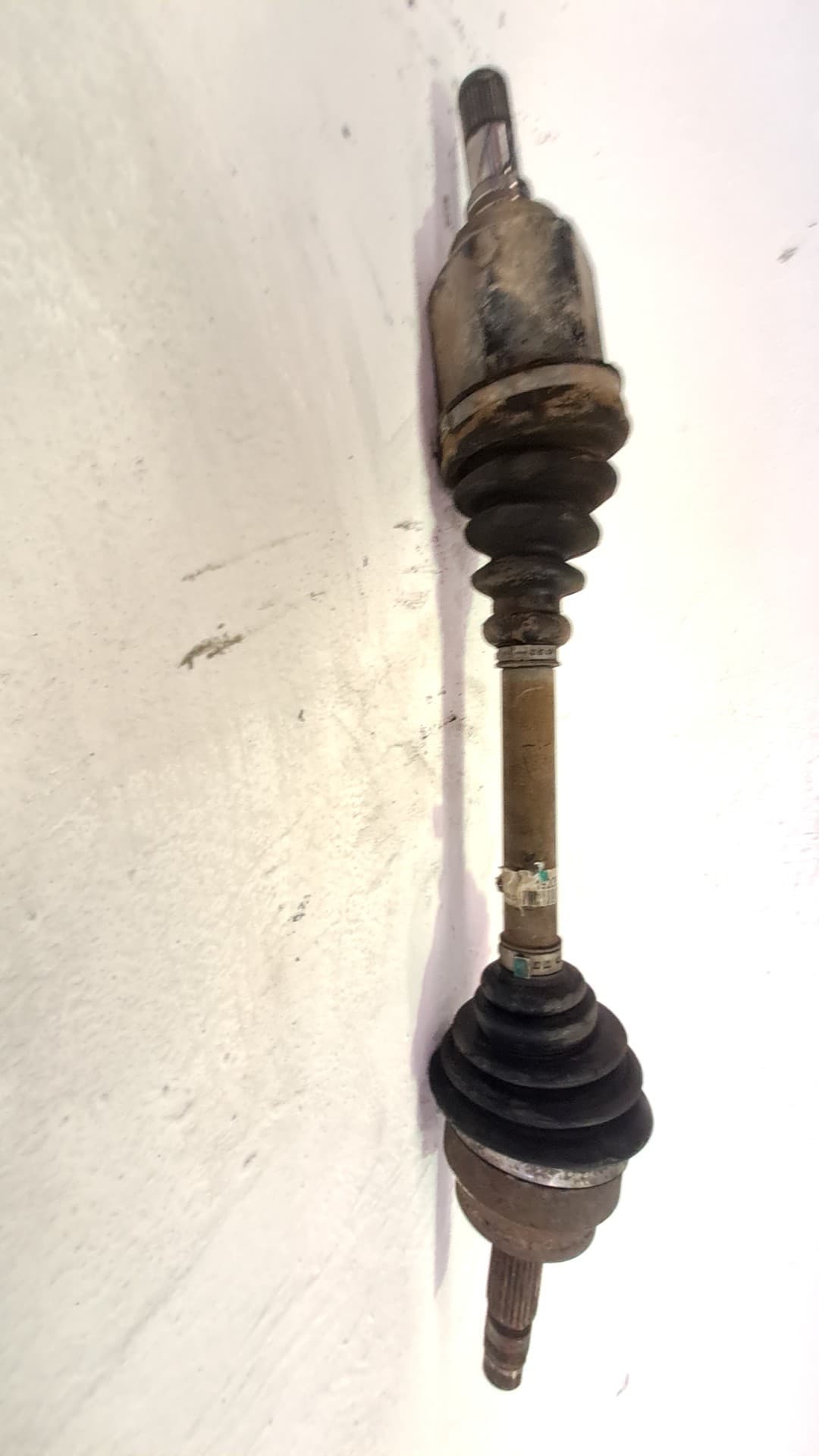 Transmision delantera izquierda FIAT STILO (192)