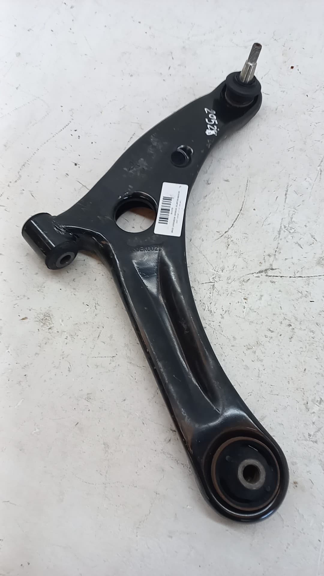 Brazo suspension inferior delantero derecho SMART FORFOUR