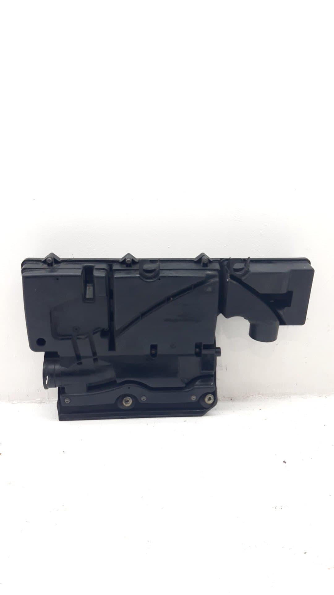 Tapa motor MAZDA 2 LIM 2