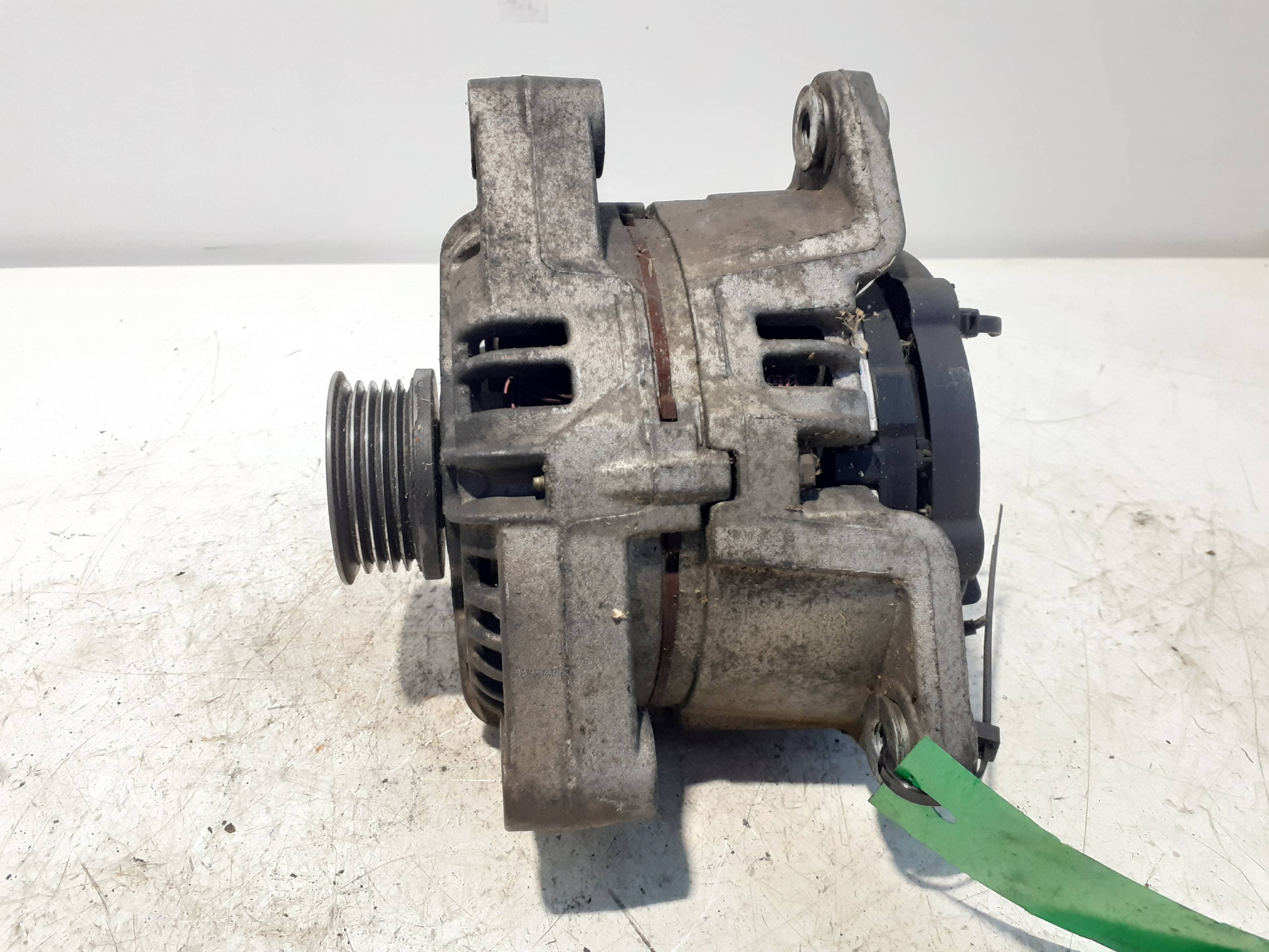 Alternador OPEL CORSA C 4