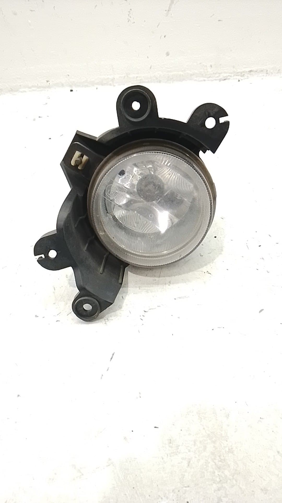 Faro antiniebla izquierdo SSANGYONG KYRON