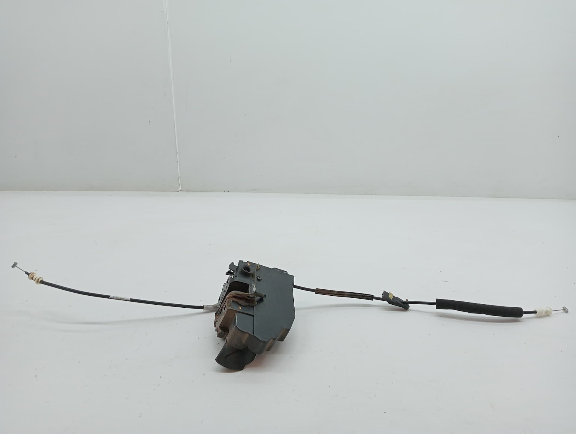 Cerradura puerta delantera derecha PEUGEOT 308 2