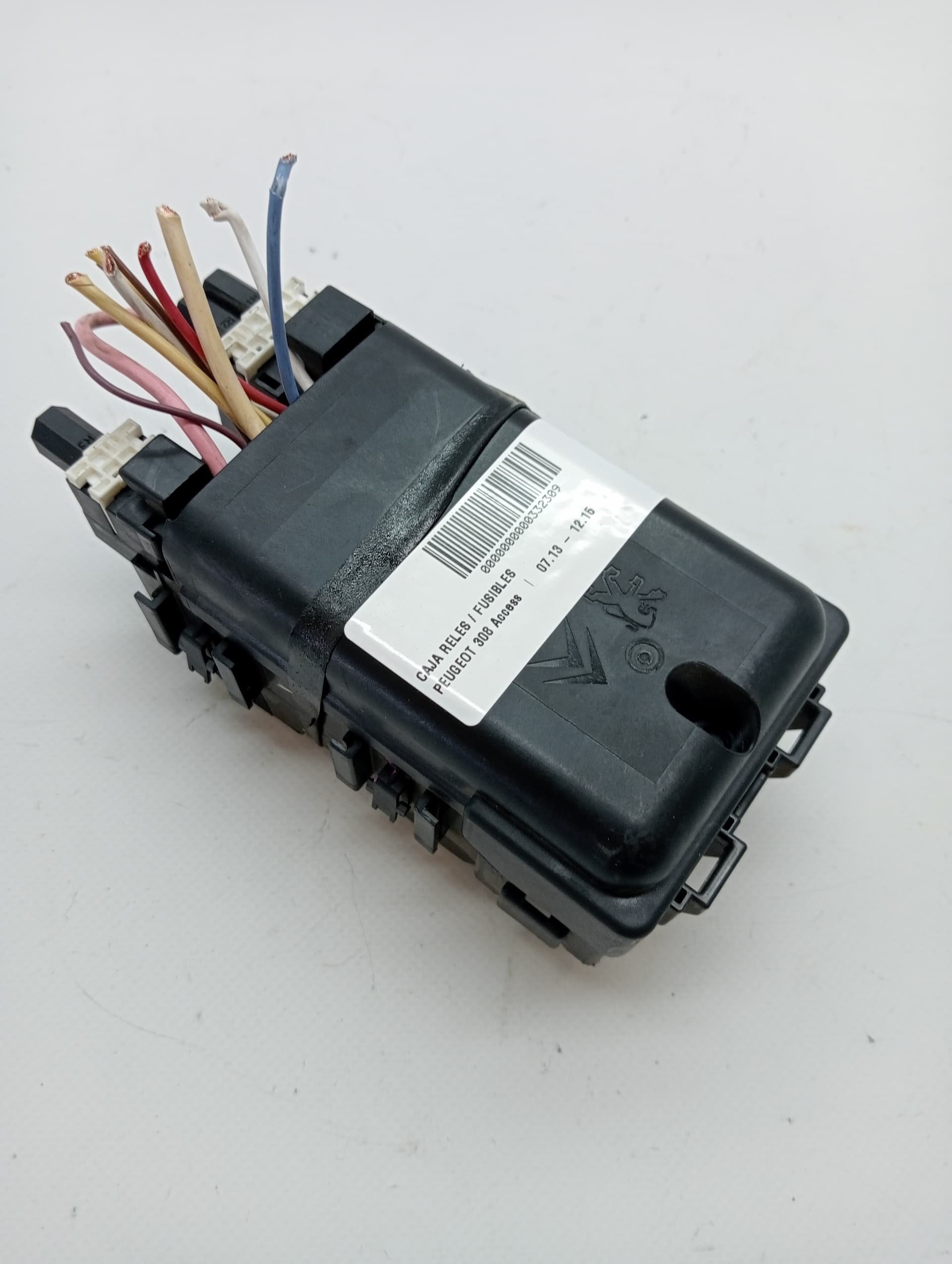 Caja reles / fusibles PEUGEOT 308