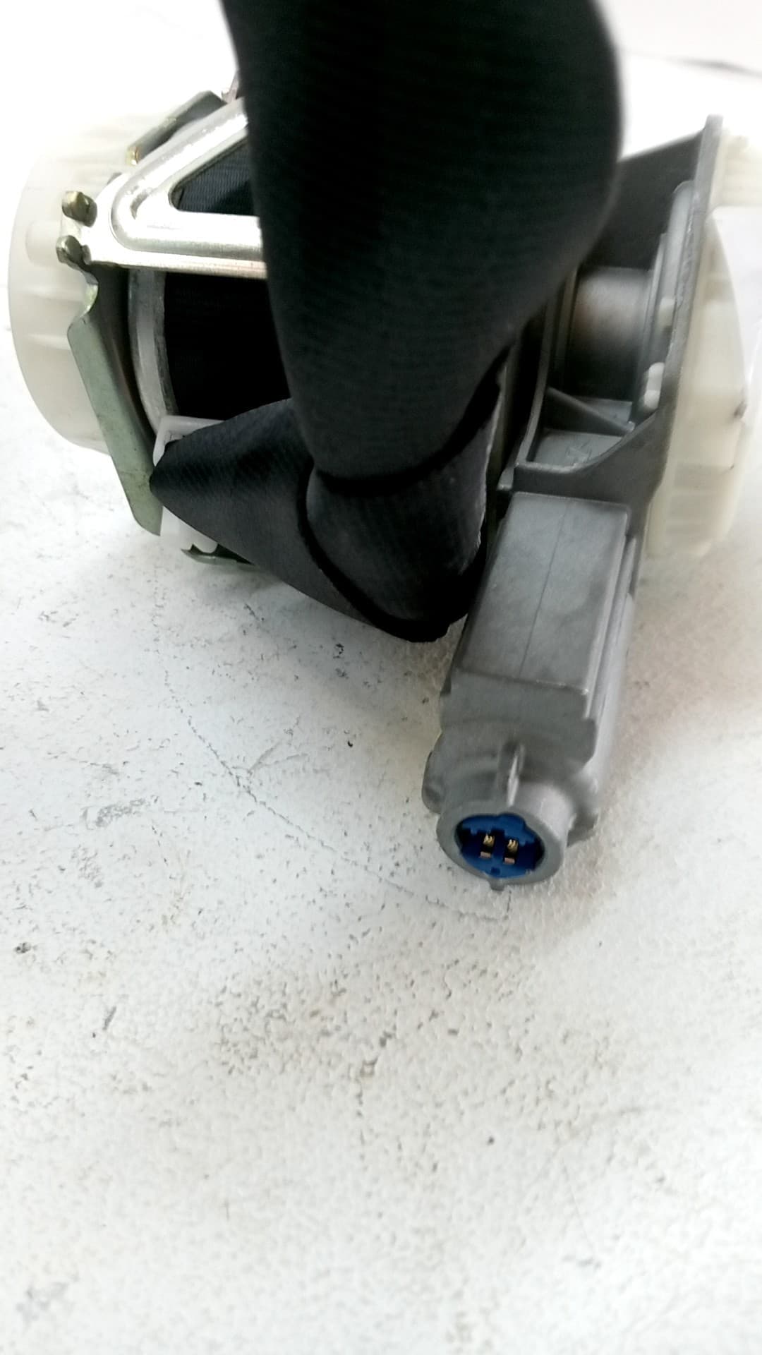 Cinturon seguridad delantero derecho CITROEN C3 2