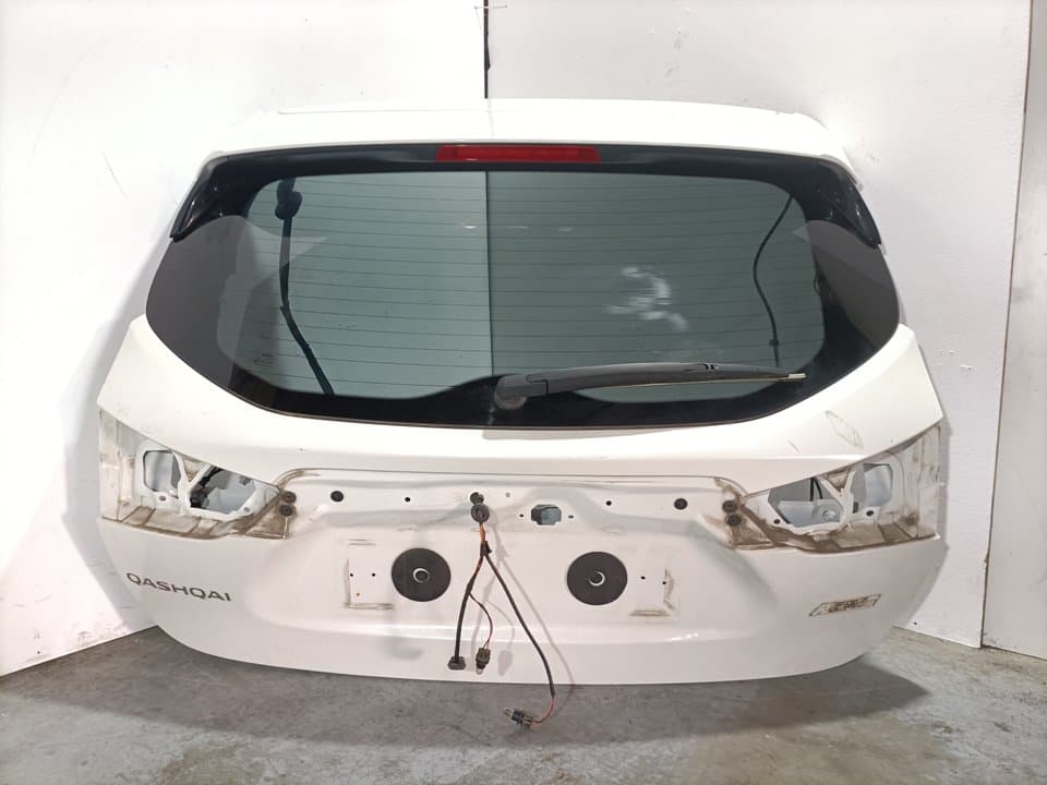 Porton trasero NISSAN QASHQAI (J11)