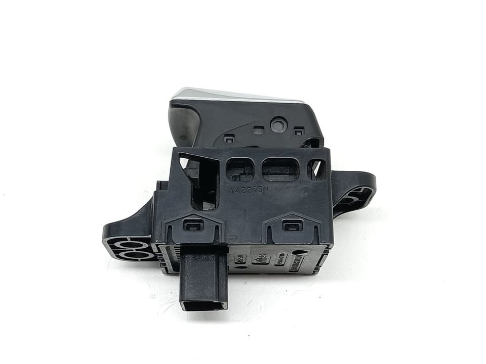 Palanca freno de mano NISSAN QASHQAI (J11) 2