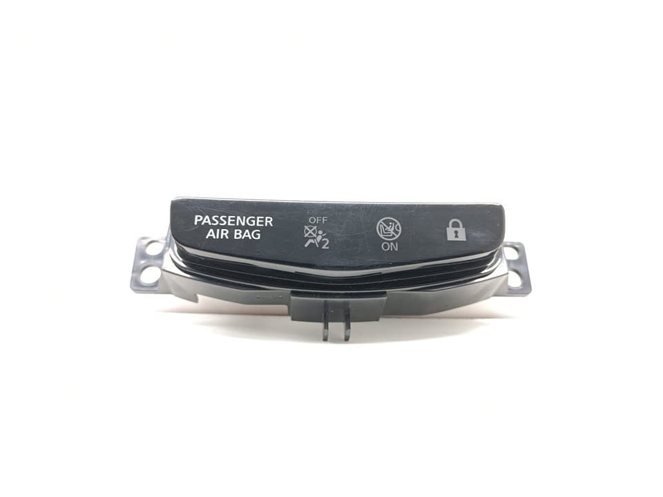 Pantalla multifuncion NISSAN QASHQAI (J11)