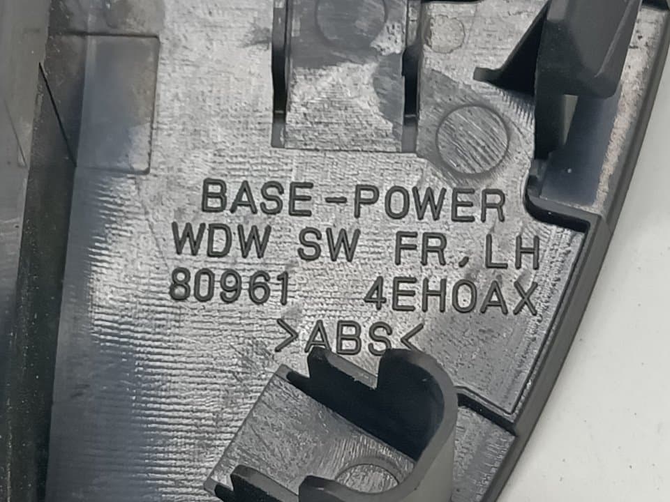 Mando elevalunas delantero izquierdo NISSAN QASHQAI (J11) 2
