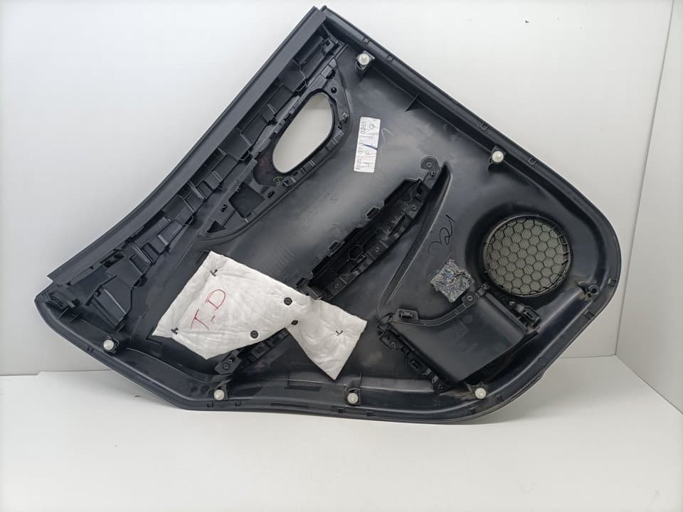 Guarnecido puerta trasera derecha NISSAN QASHQAI (J11) 4