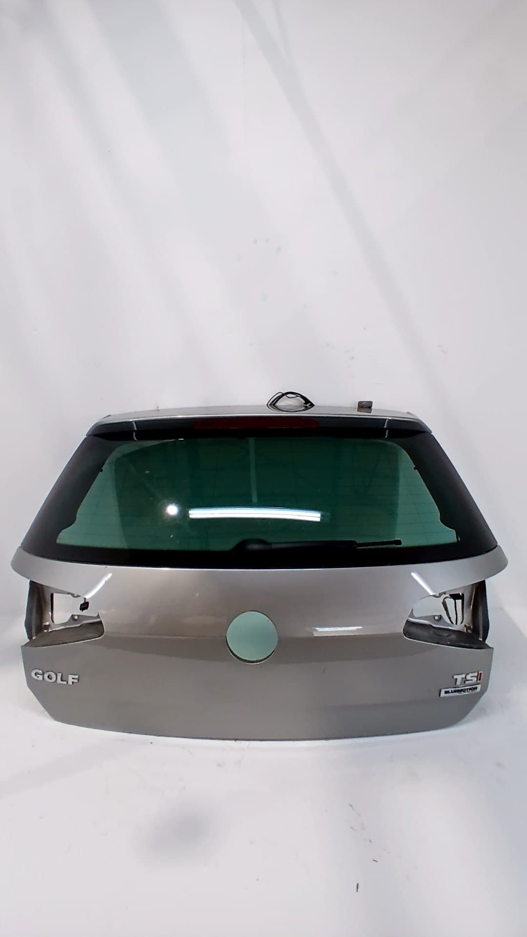 Porton trasero VOLKSWAGEN GOLF VII LIM