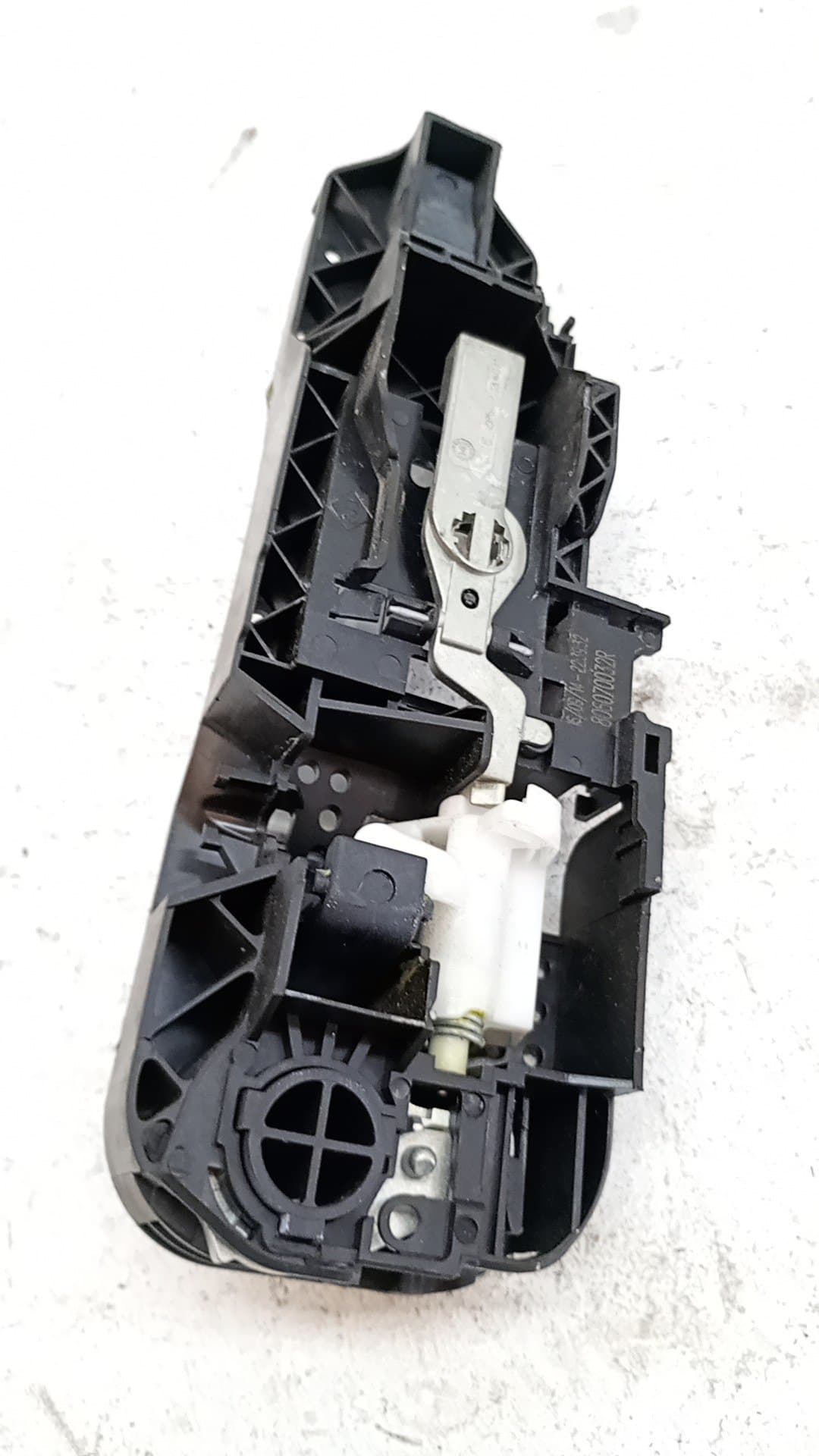 Maneta exterior trasera izquierda RENAULT MEGANE III GRANDTOUR (KZ0/1) 2