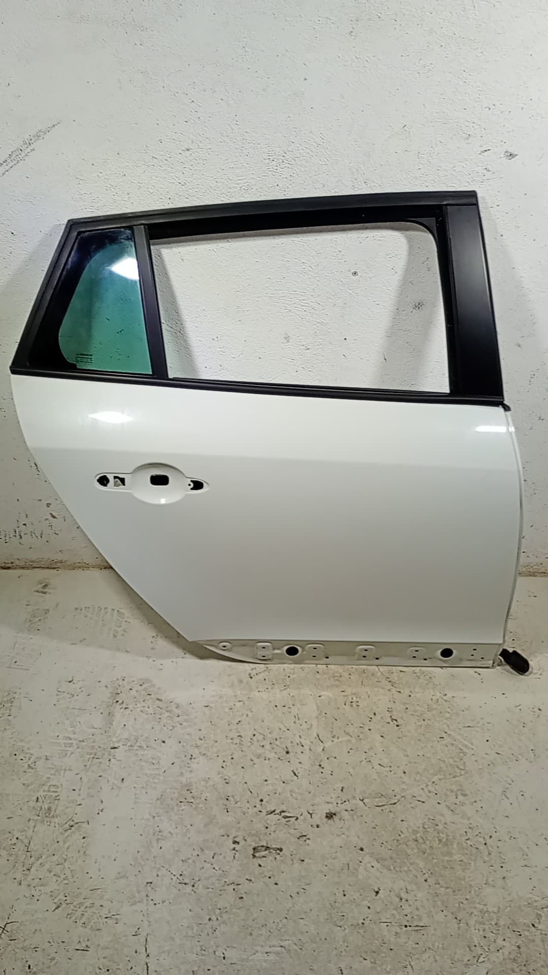 Puerta trasera derecha RENAULT MEGANE III GRANDTOUR (KZ0/1)