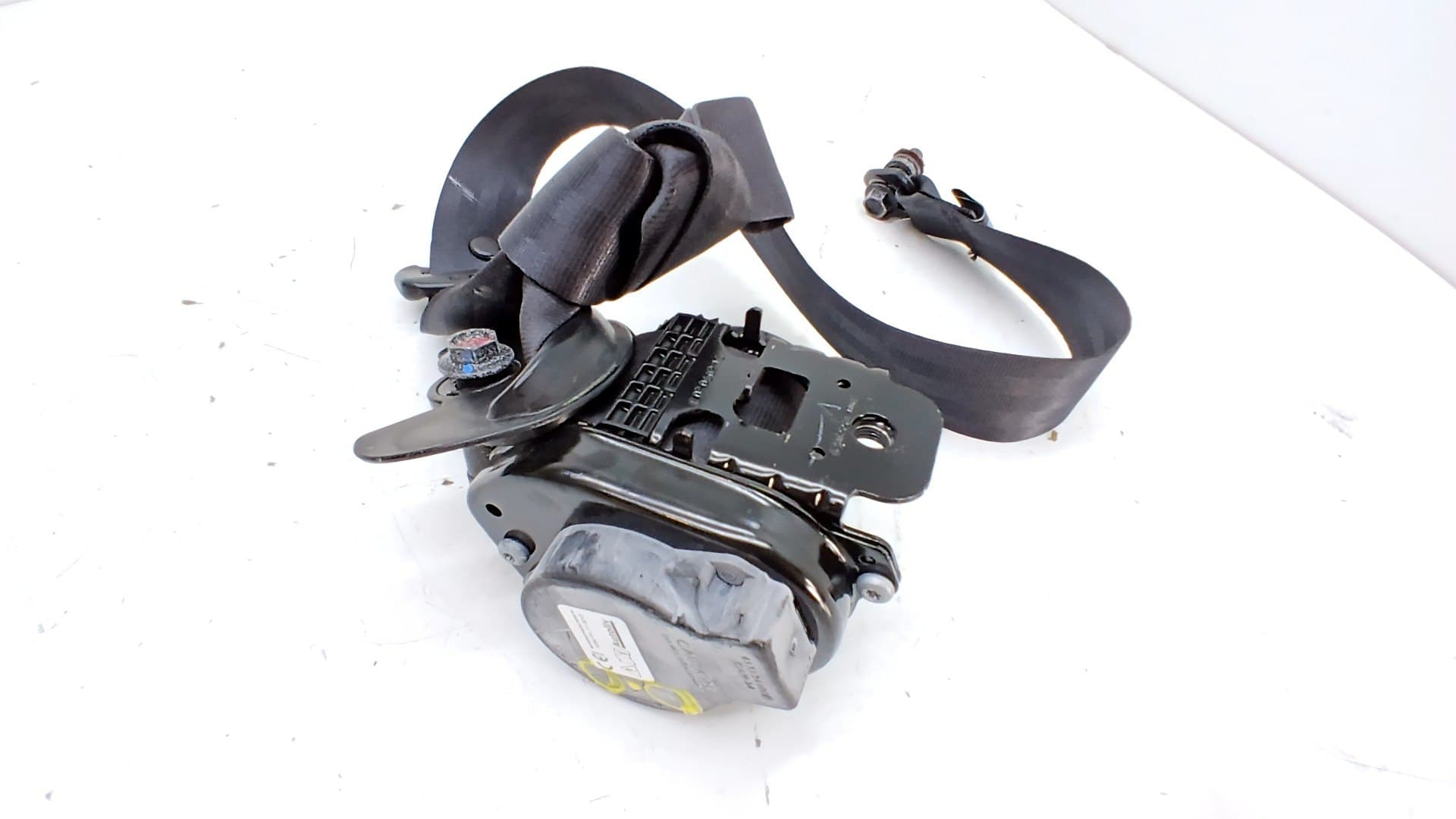 Cinturon seguridad delantero derecho HYUNDAI I20 3