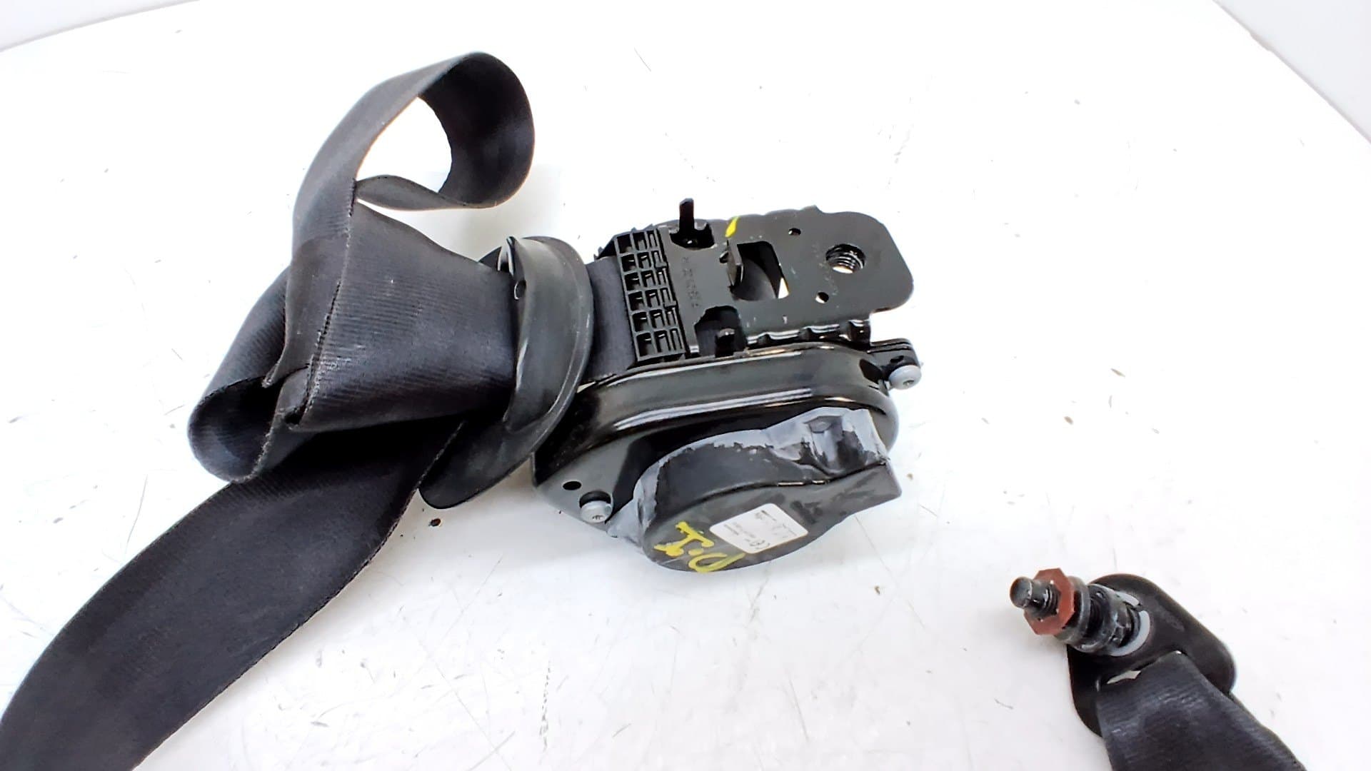 Cinturon seguridad delantero izquierdo HYUNDAI I20 3