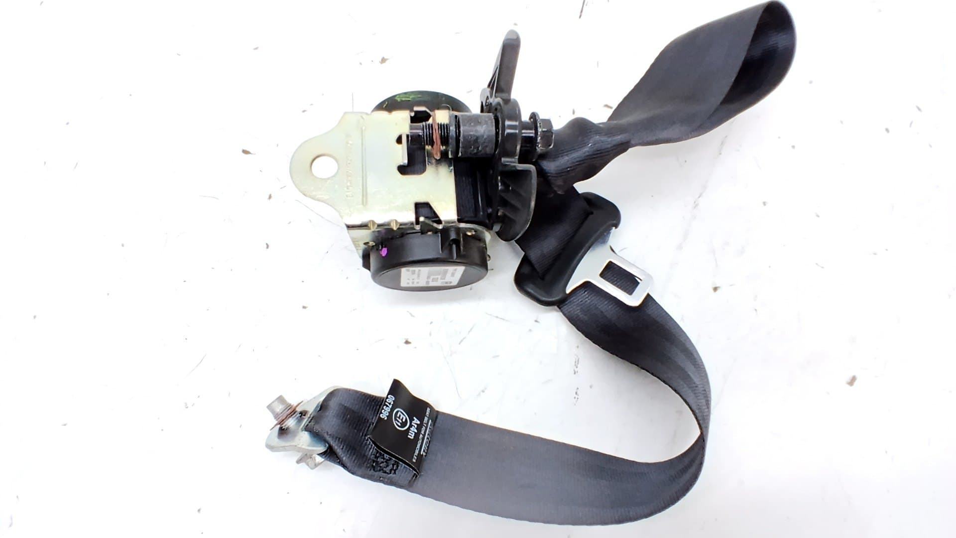 Cinturon seguridad trasero derecho HYUNDAI I20 3