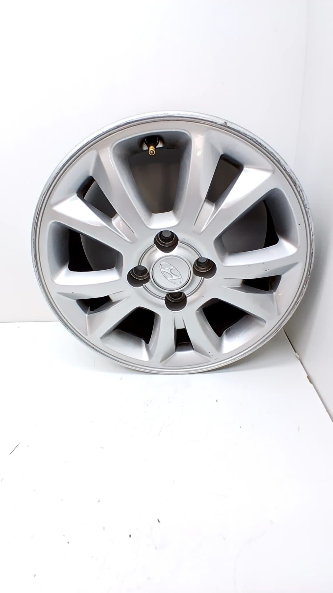 Llanta HYUNDAI I20