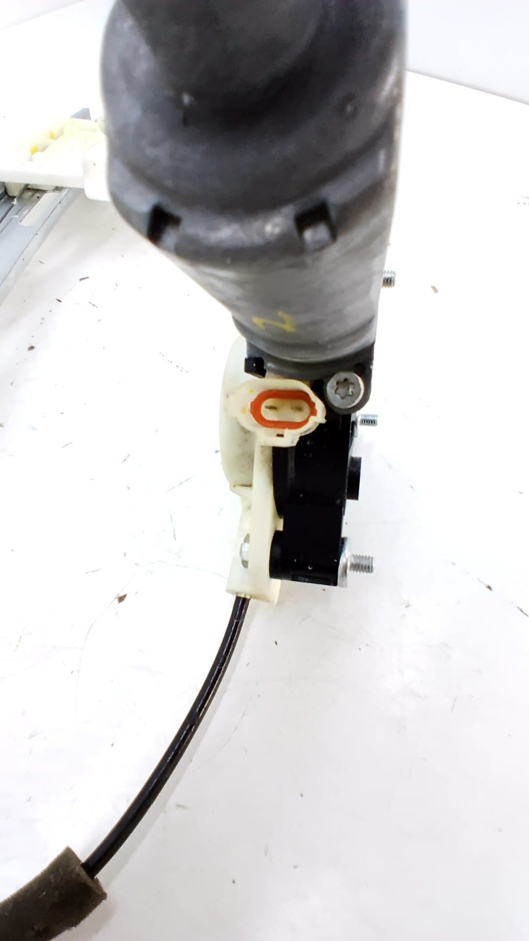 Motor elevalunas trasero izquierdo HYUNDAI I20 3