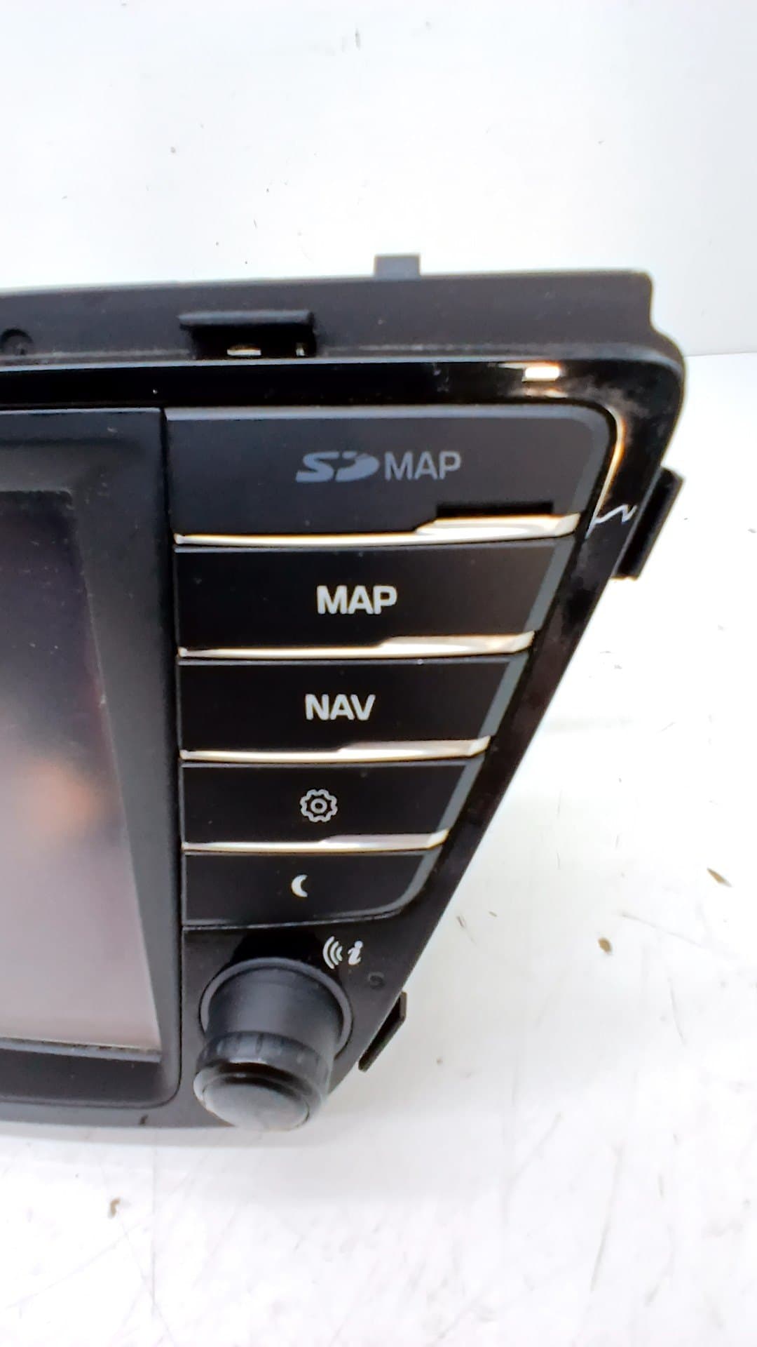 Pantalla multifuncion HYUNDAI I20 4