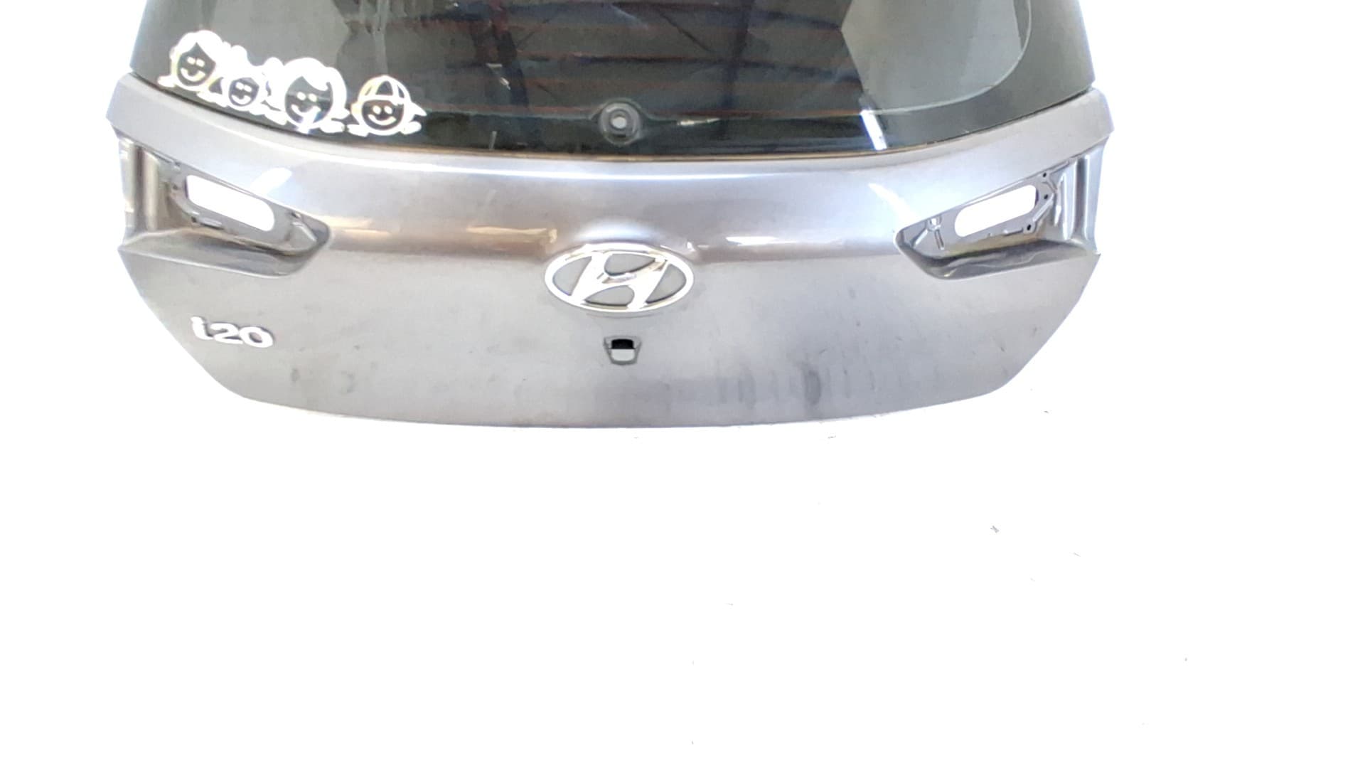 Porton trasero HYUNDAI I20 2