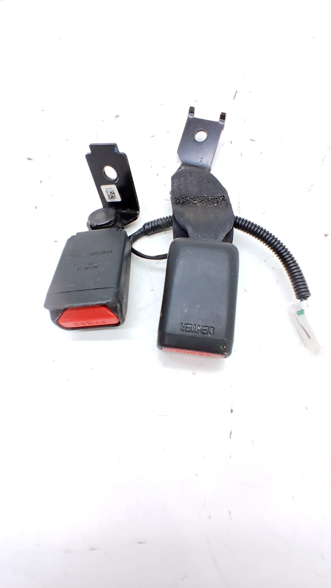 Enganche cinturon trasero derecho HYUNDAI I20
