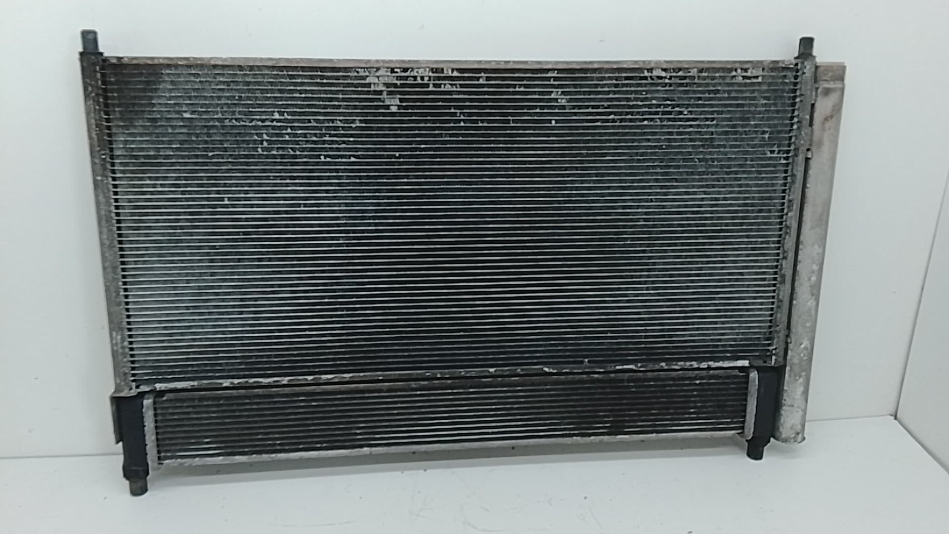 Recambio TOYOTA PRIUS (NHW30) ref. 8846047150 2