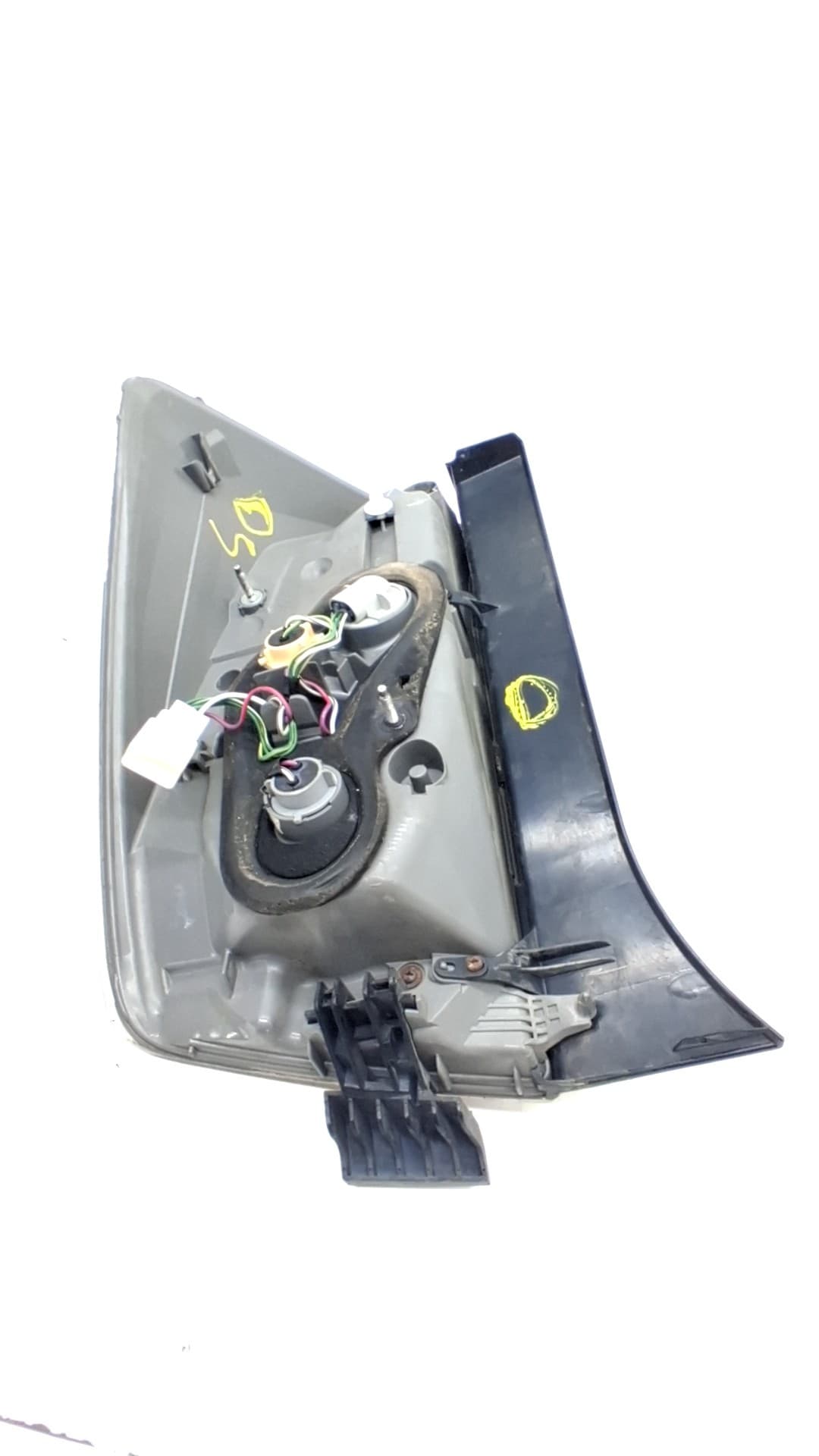 Piloto trasero derecho TOYOTA PRIUS (NHW30) 2