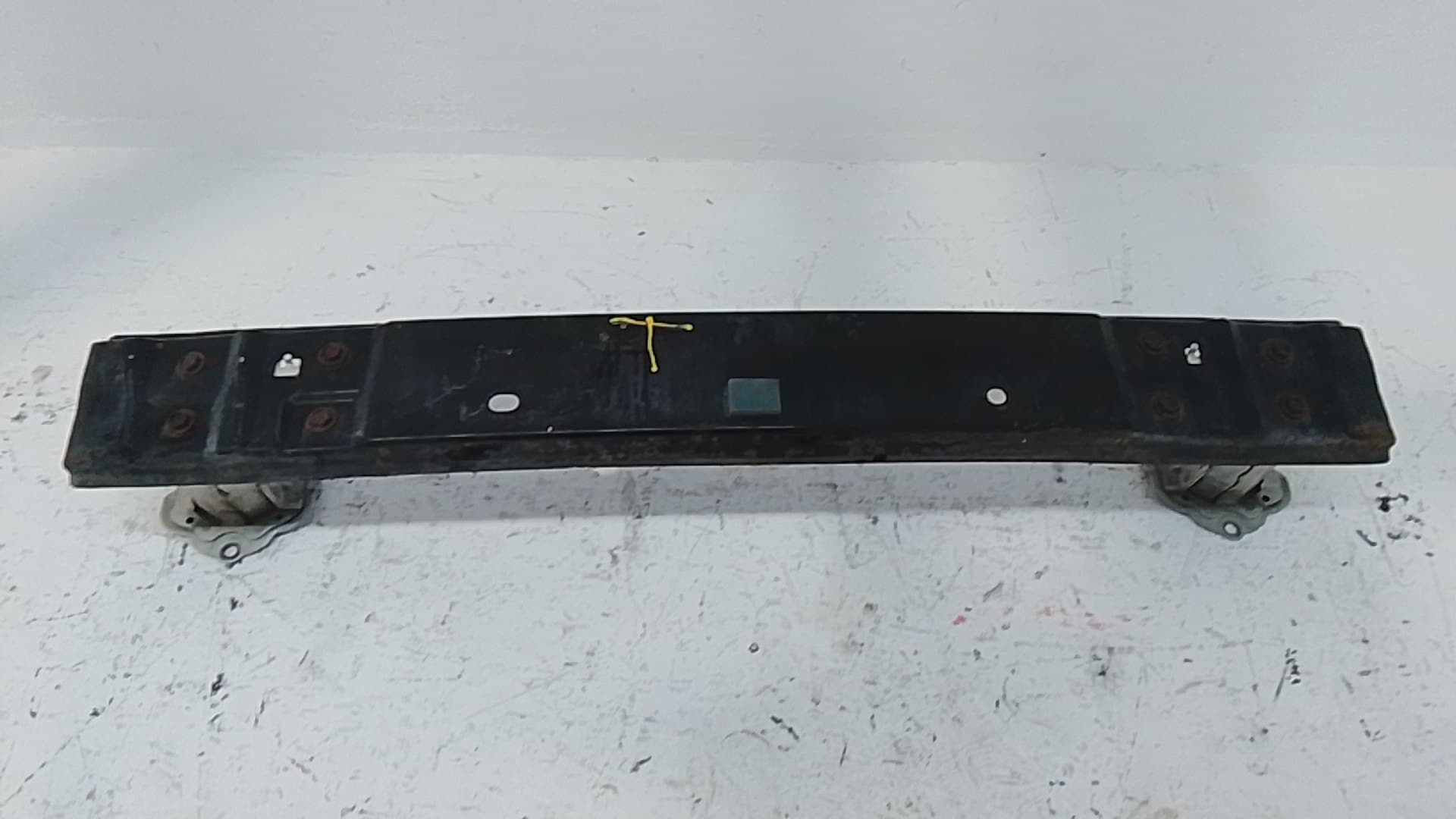 Refuerzo paragolpes trasero TOYOTA PRIUS (NHW30)