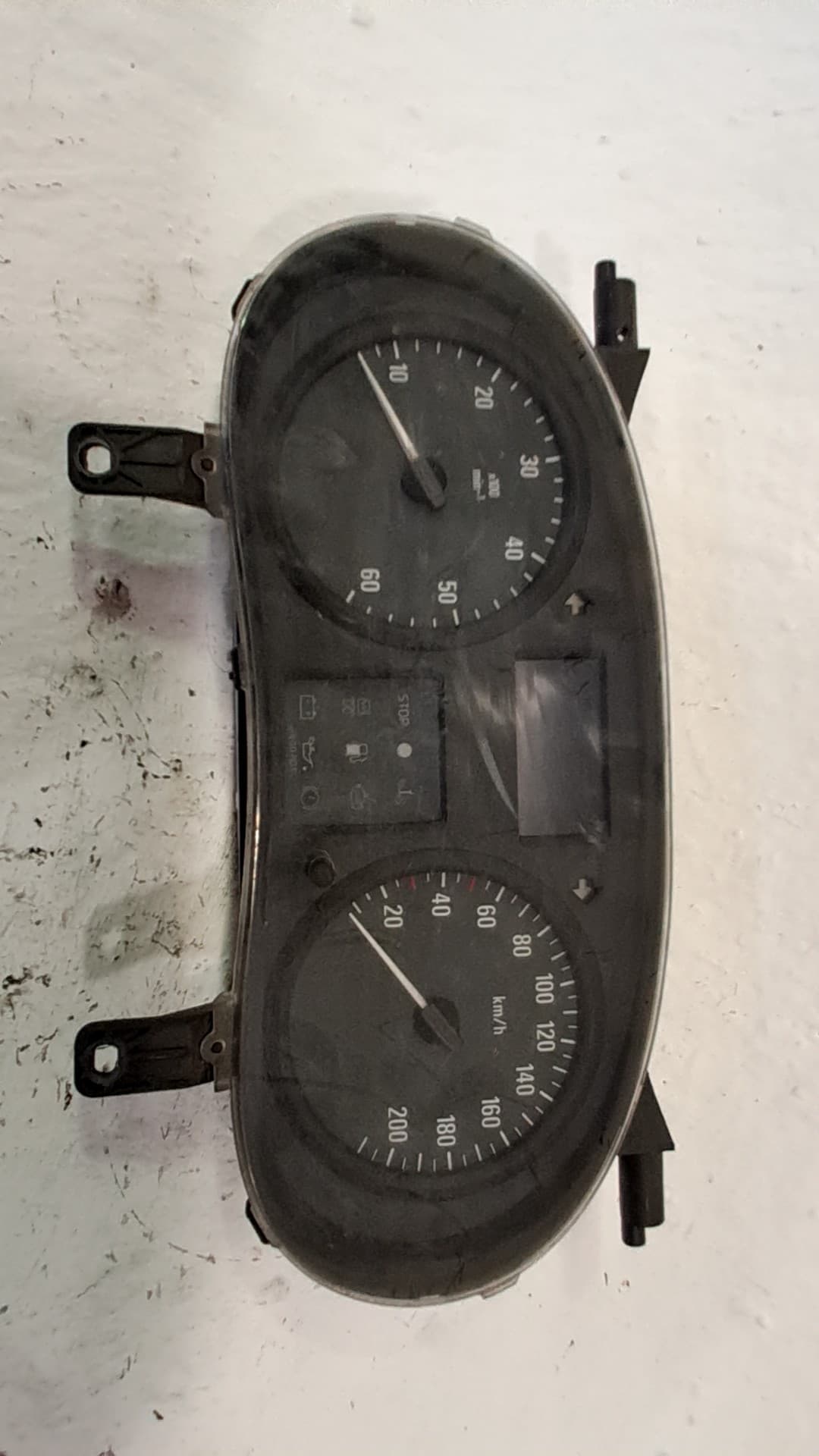 Cuadro instrumentos OPEL VIVARO
