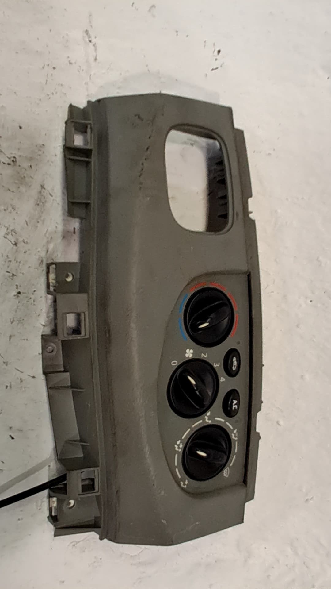 Recambio OPEL VIVARO ref. 93198830