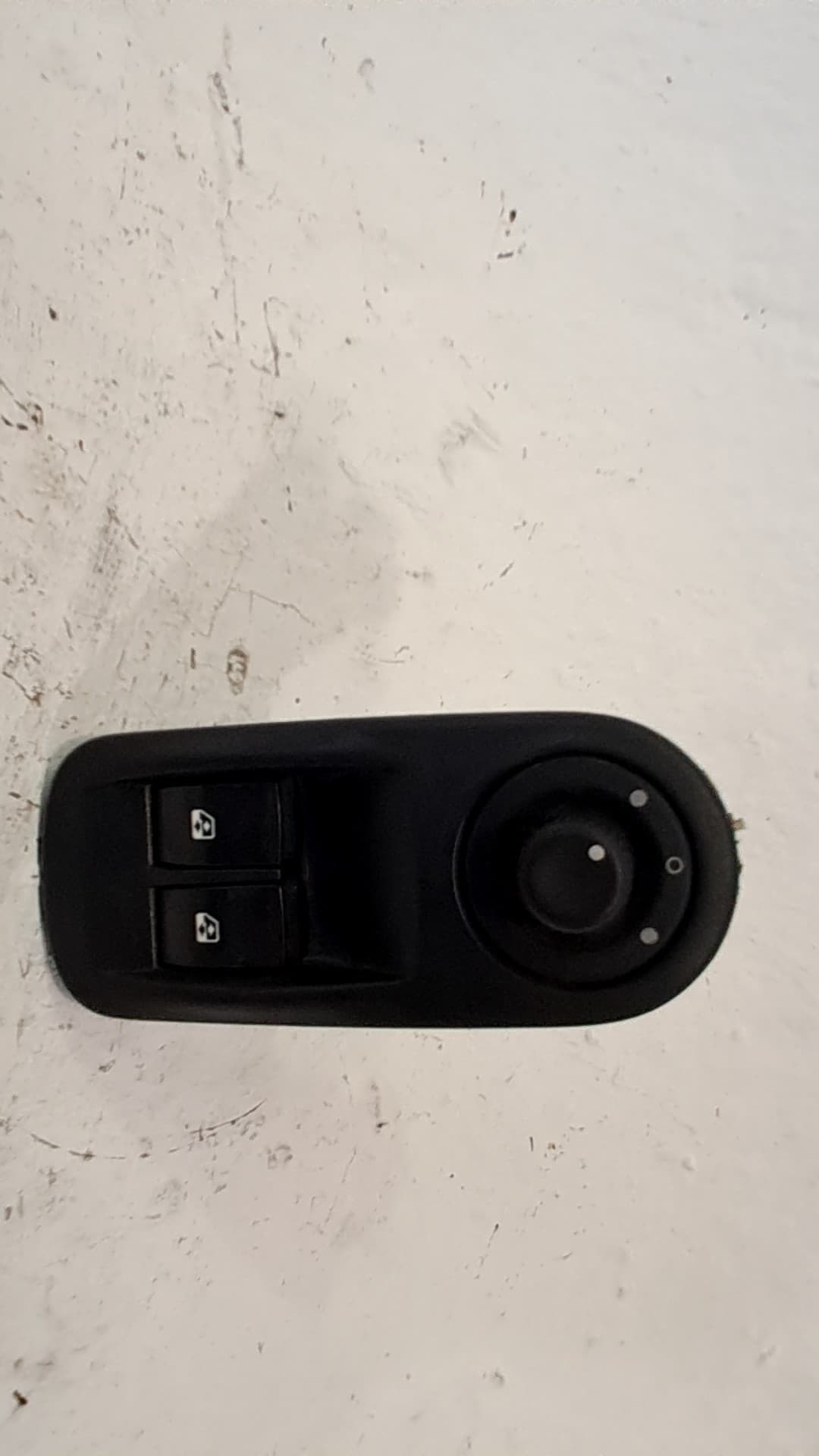 Mando elevalunas delantero izquierdo OPEL VIVARO