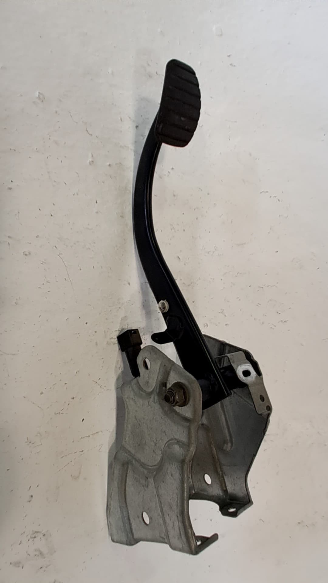 Pedal freno OPEL VIVARO 3