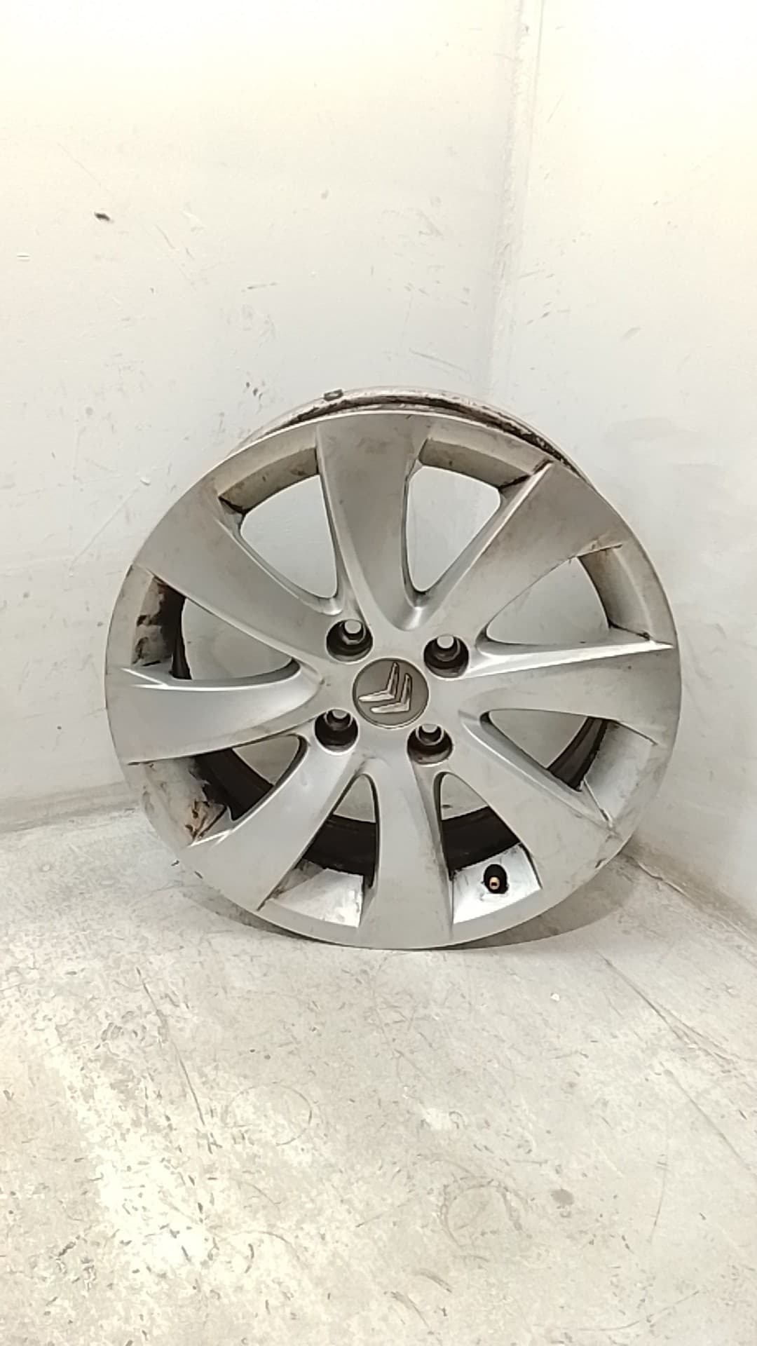 Llanta CITROEN C4 BERLINA