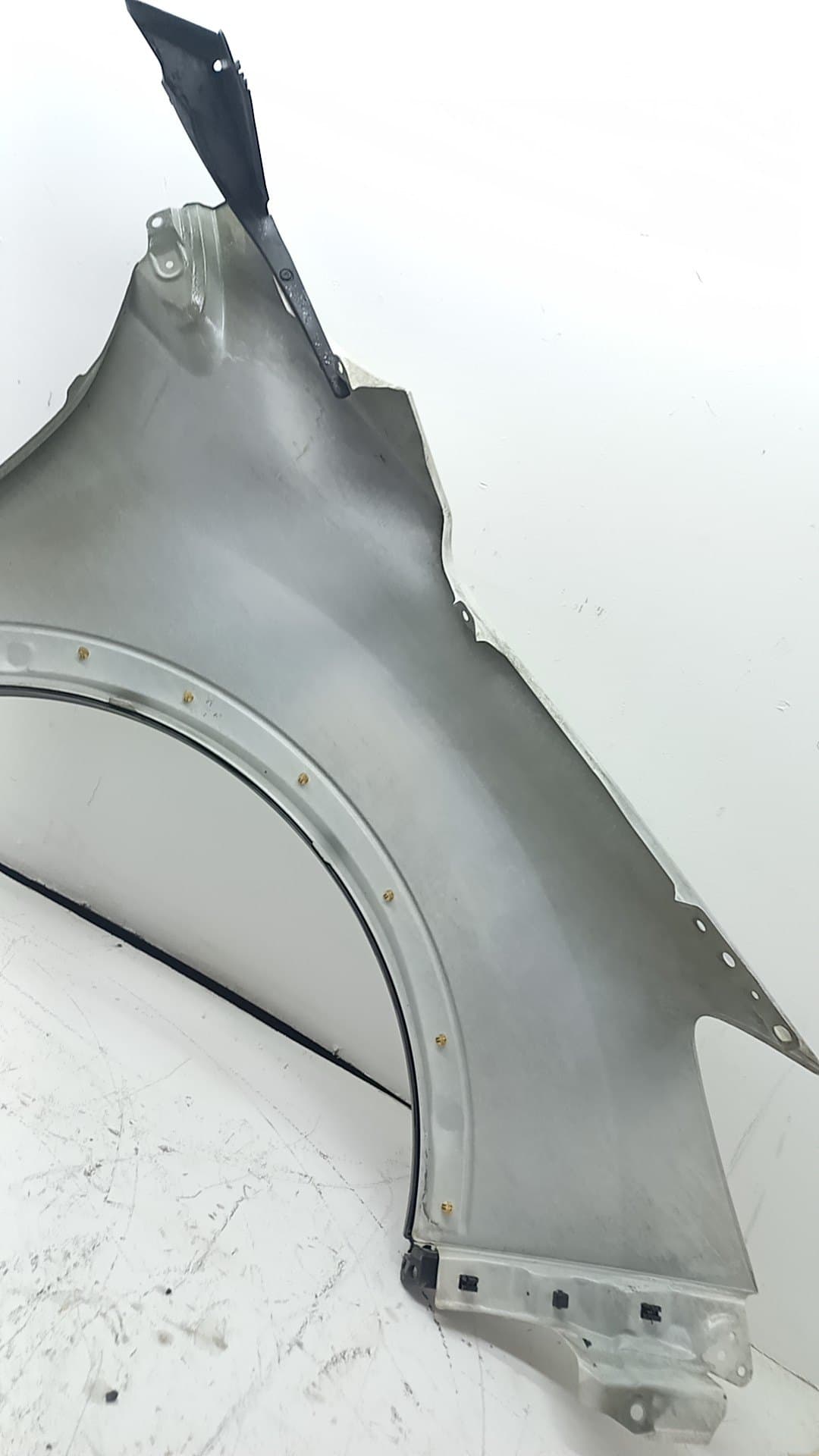 Aleta delantera izquierda SUBARU IMPREZA G12 3